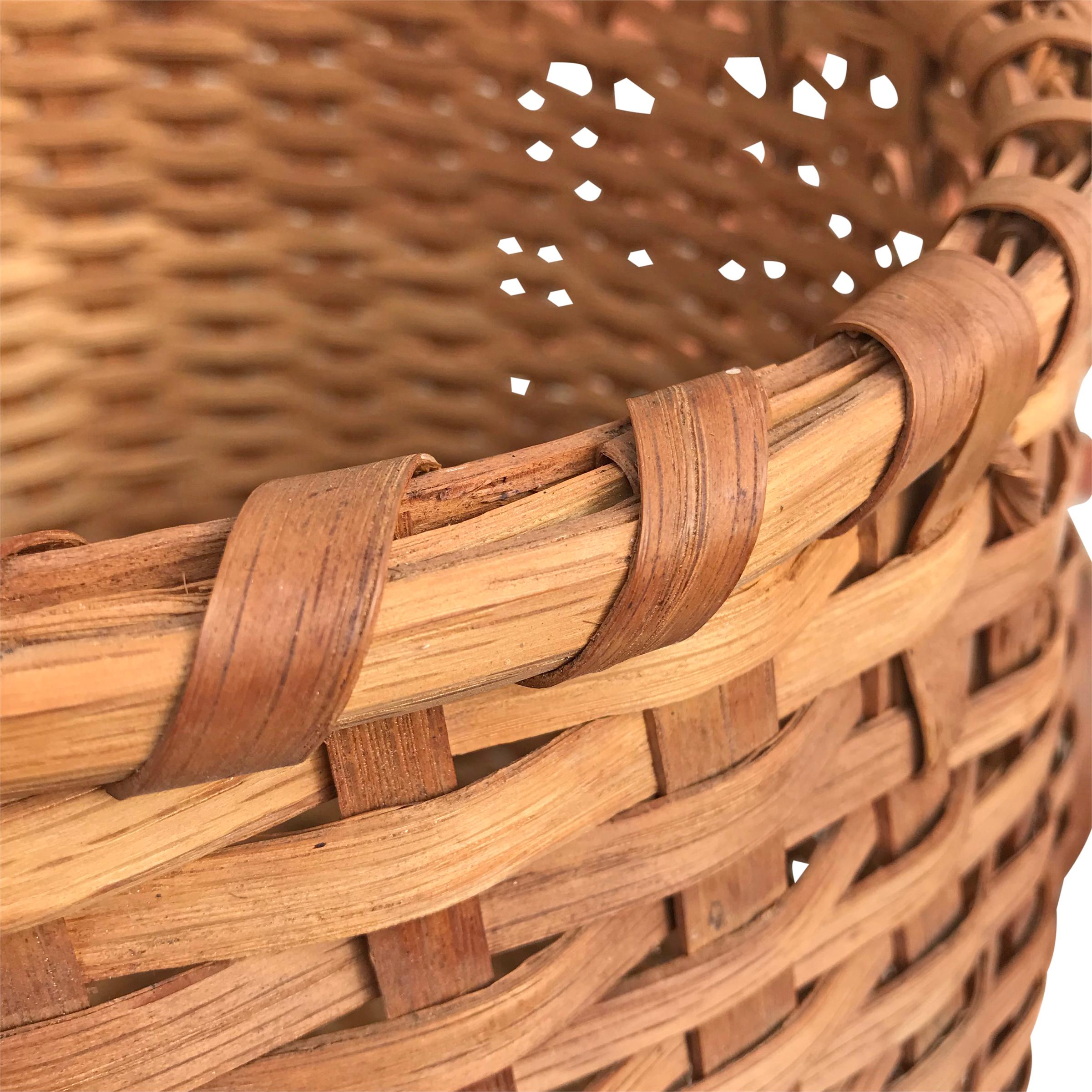 Early 20th Century American Feather Basket 3