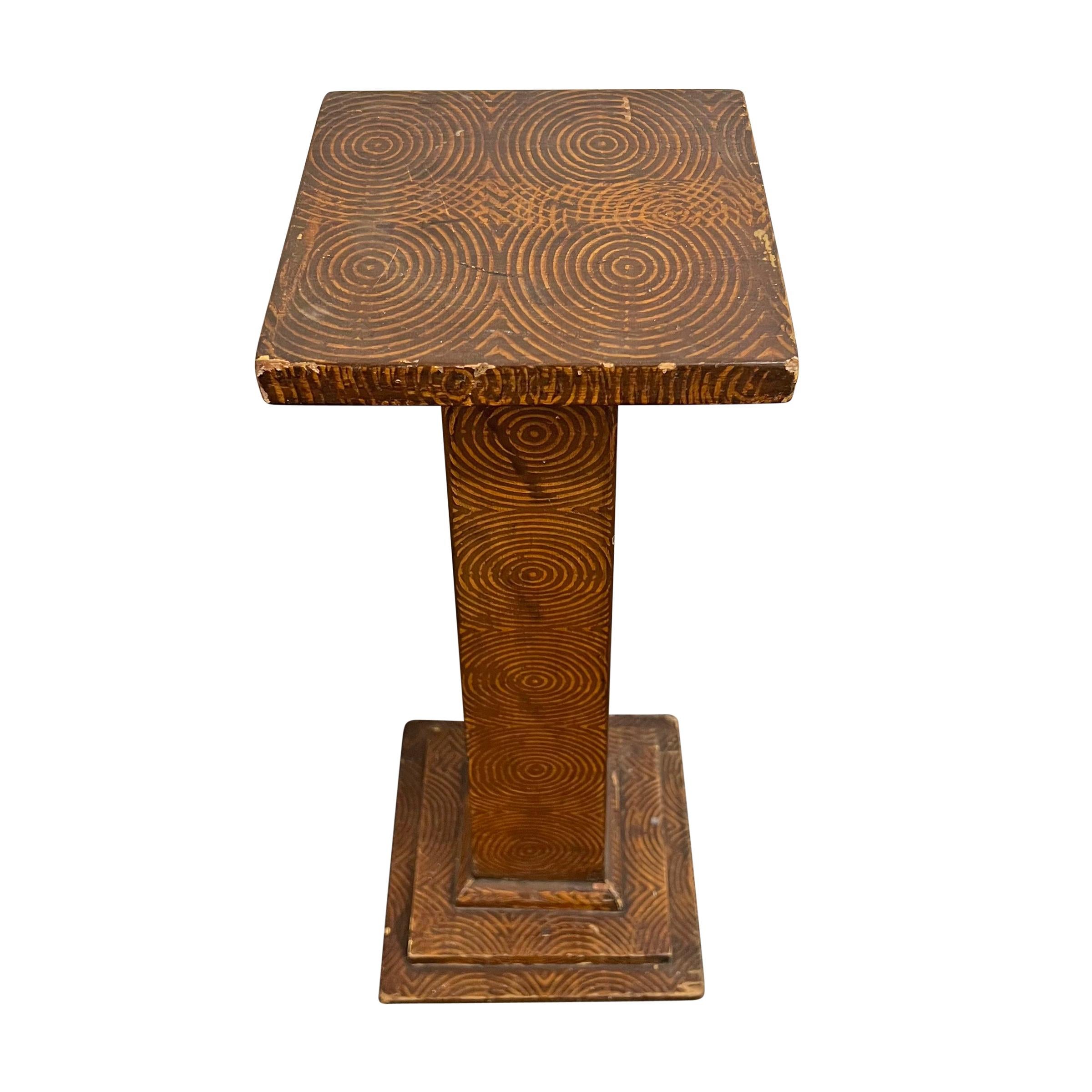 Early 20th Century American Folk Art Faux-Grained Side Table 2