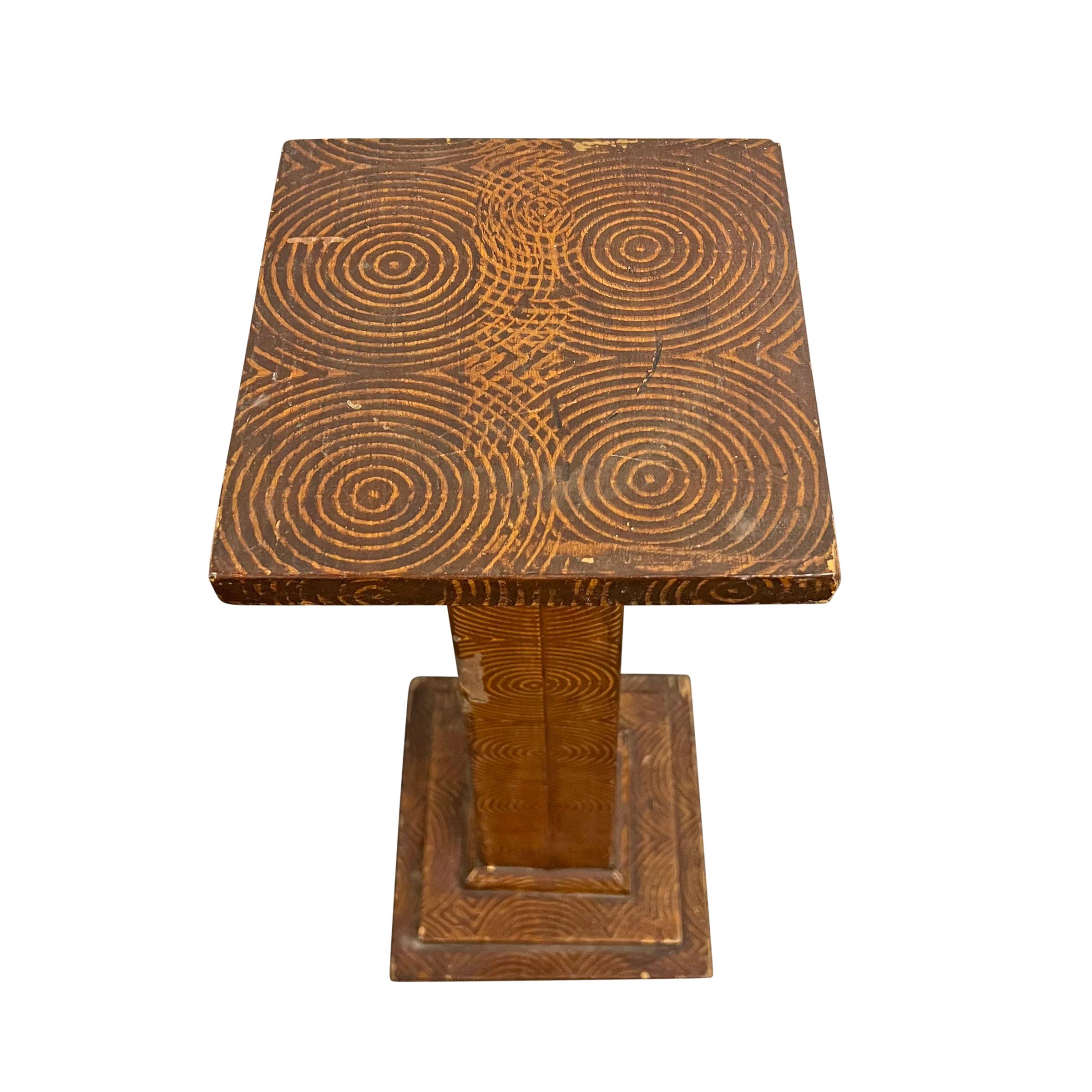 Early 20th Century American Folk Art Faux-Grained Side Table 3