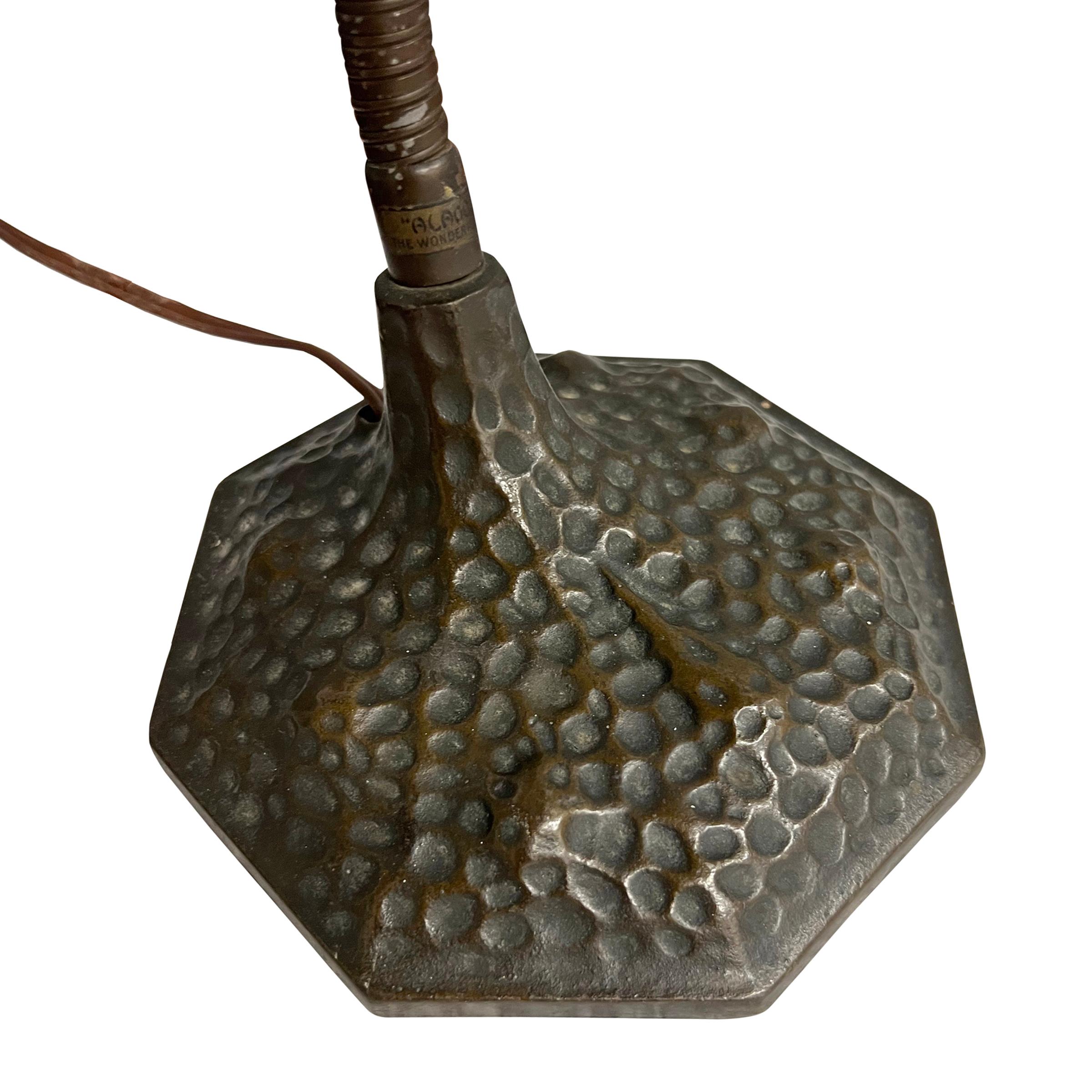 Early 20th Century American Gooseneck Table Lamp In Good Condition In Chicago, IL