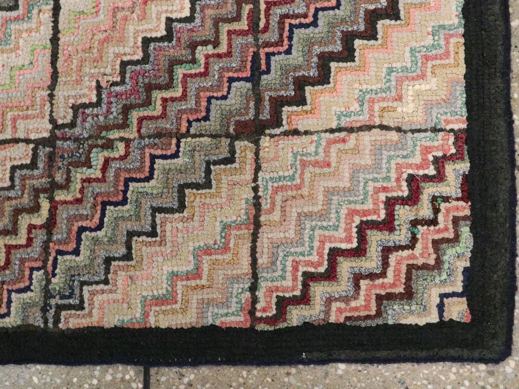 American Craftsman Tappeto a gancio americano dei primi del Novecento in vendita