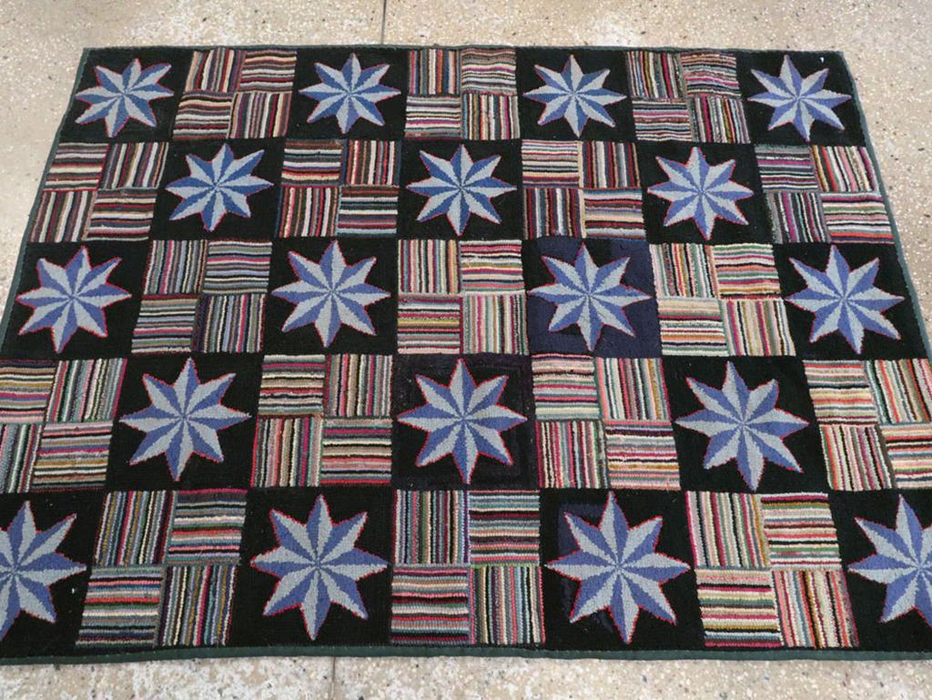 Tissé à la main Tapis à crochets américain du début du 20e siècle en vente