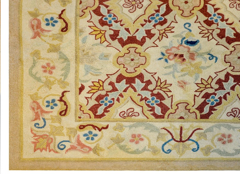 20th Century Hook Rug For Sale at 1stDibs