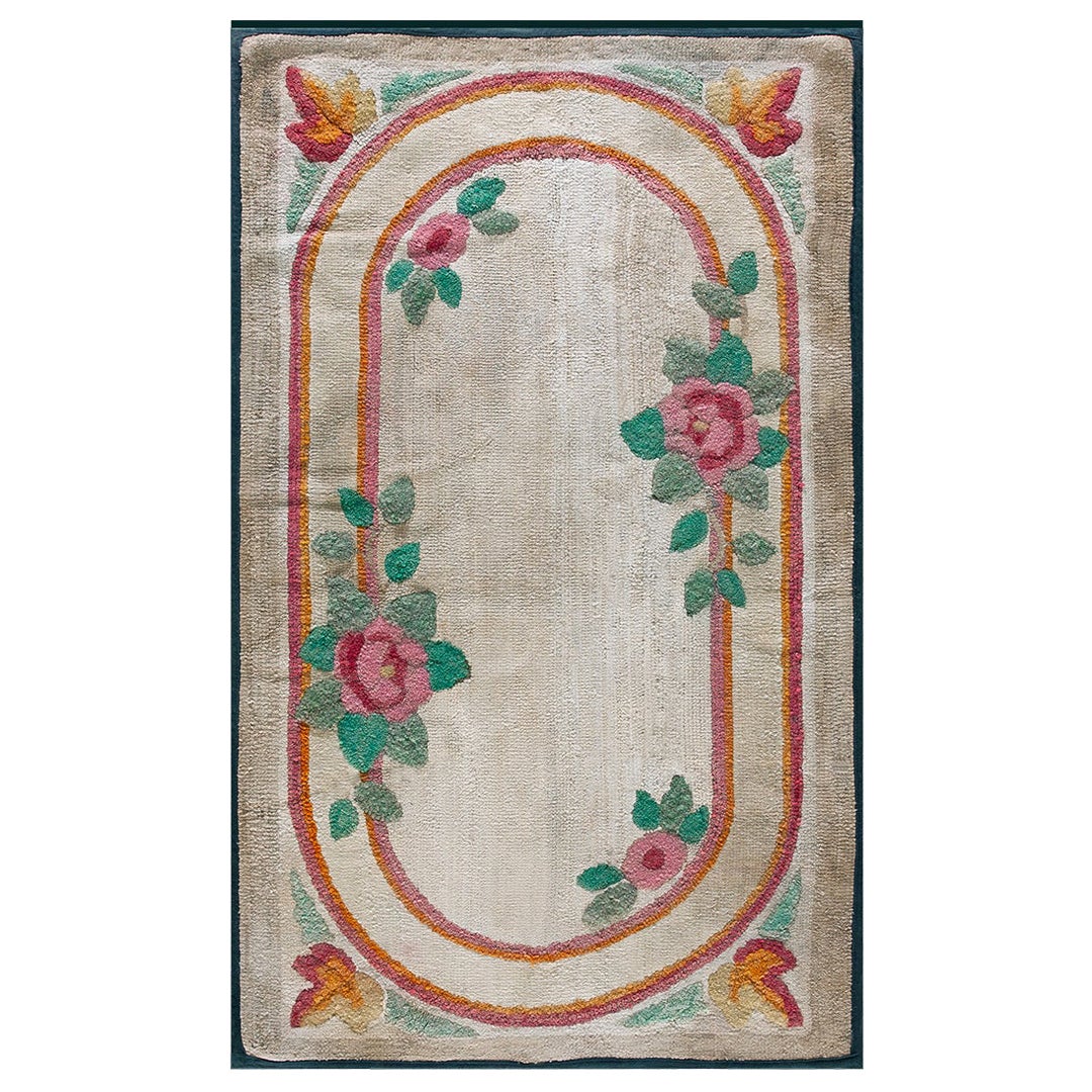 Tappeto americano uncinato dei primi del Novecento ( 2'6" x 4'2" - 76 x 127 )
