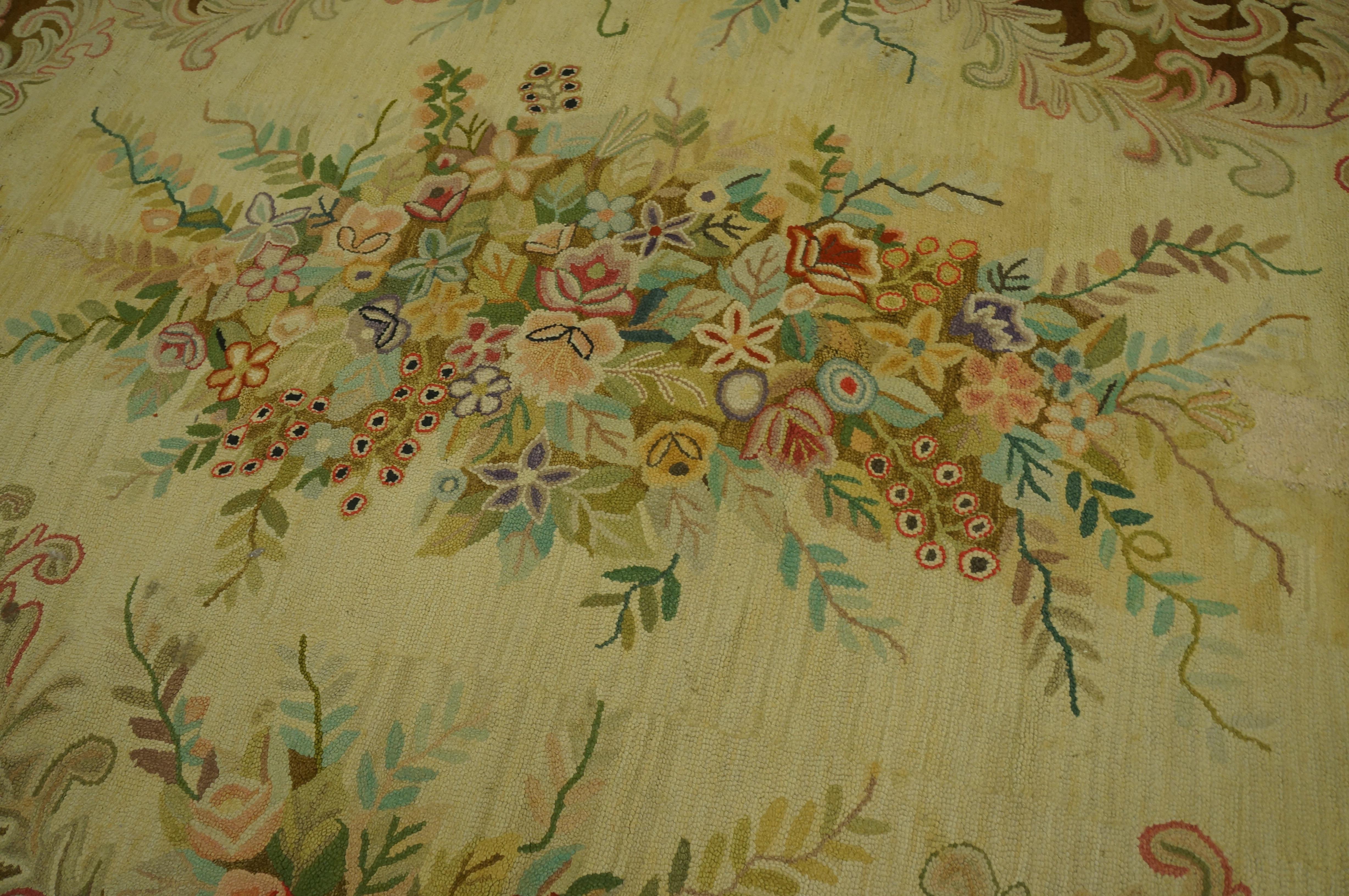 Amerikanischer Hakenteppich des frühen 20. Jahrhunderts ( 6' x 9' - 183 x 274 ) im Angebot 4