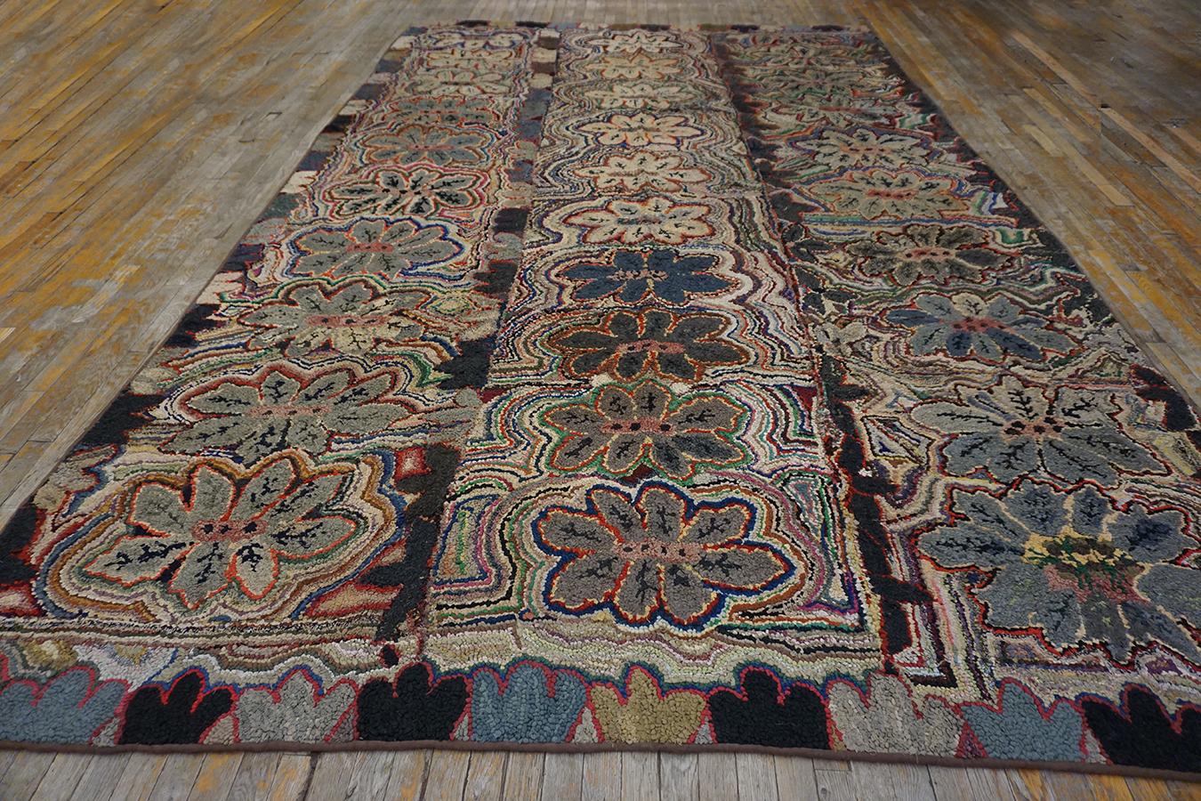 Country Early 20th Century American Hooked Rug ( 8'4