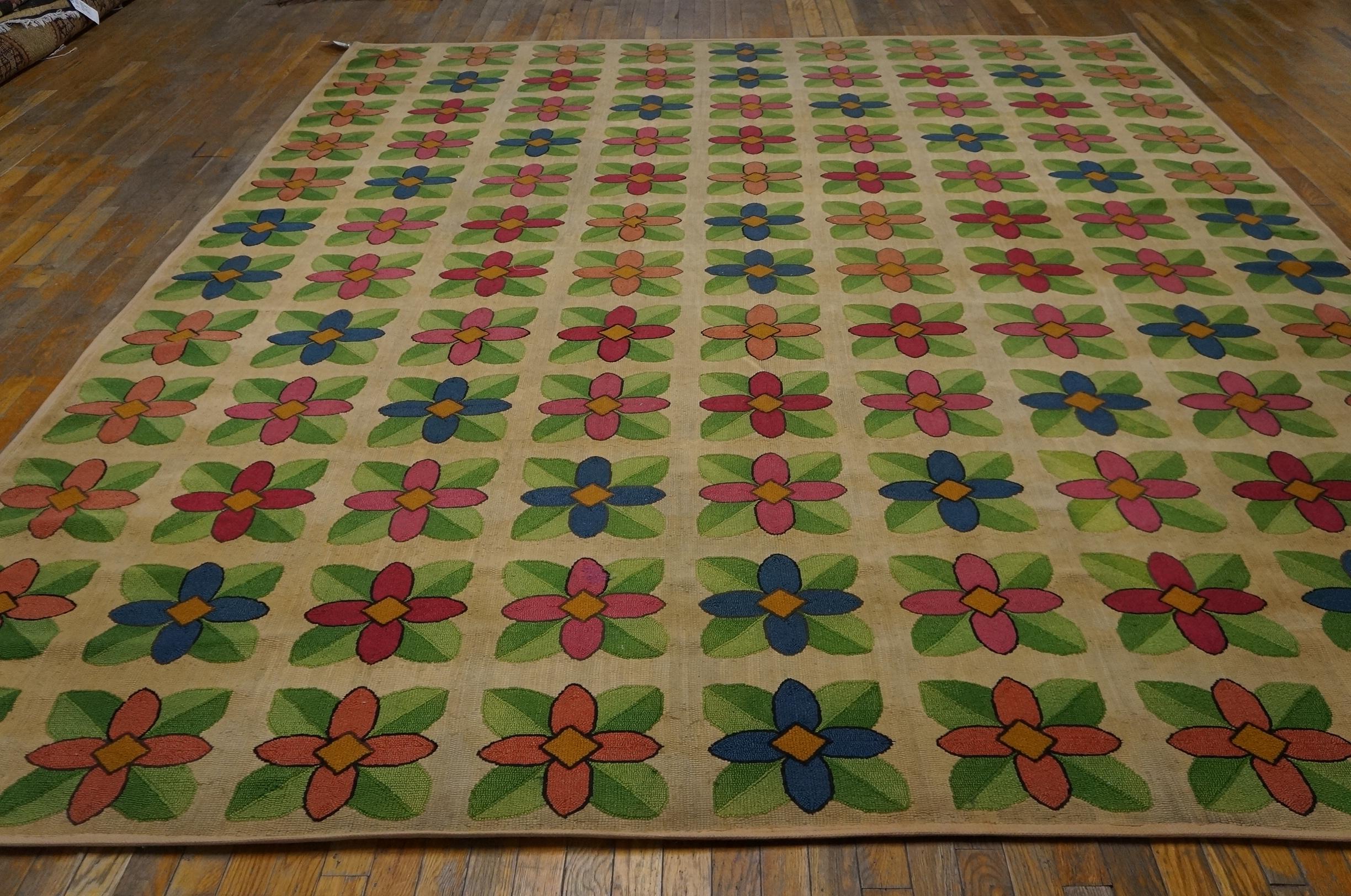Early 20th Century American Hooked Rug ( 9' x 12' - 274 x 366 ) For Sale 3