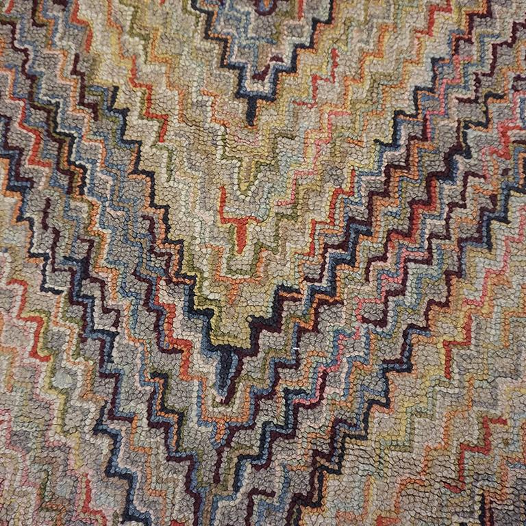 Early 20th Century American Hooked Rug For Sale 9