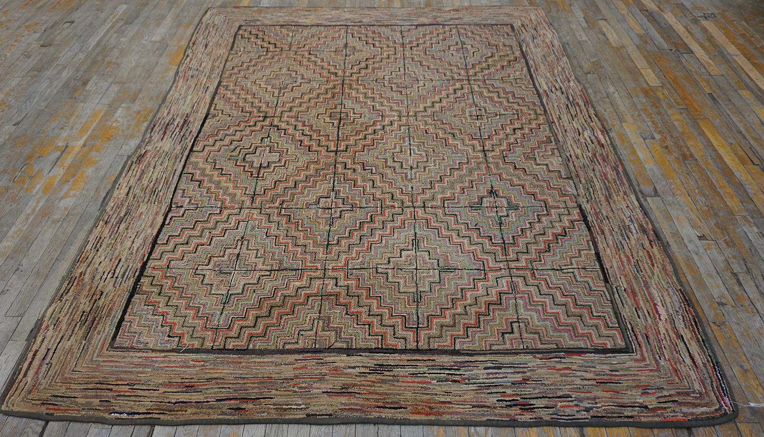 Early 20th Century American Hooked Rug  For Sale 14