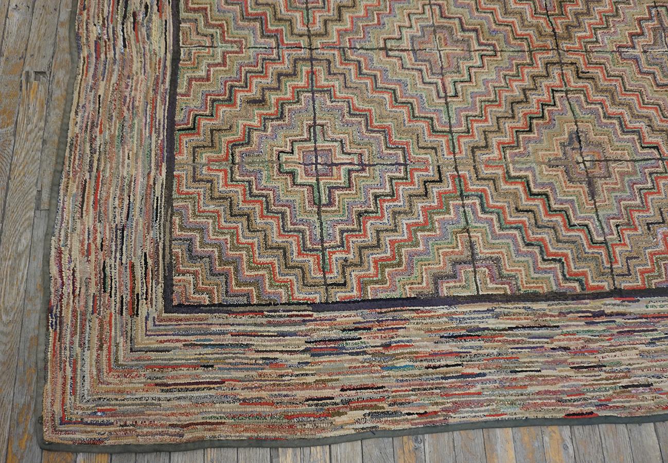 Early 20th Century American Hooked Rug  In Good Condition For Sale In New York, NY