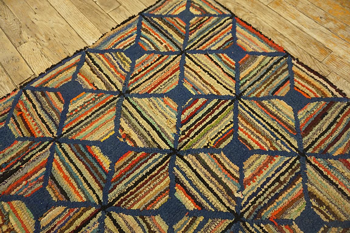 Wool Early 20th Century American Hooked Rug For Sale