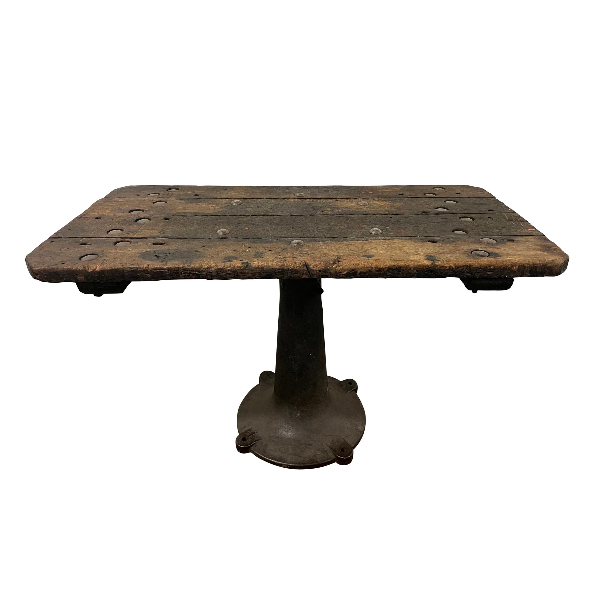 Early 20th Century American Industrial Console Table In Good Condition For Sale In Chicago, IL