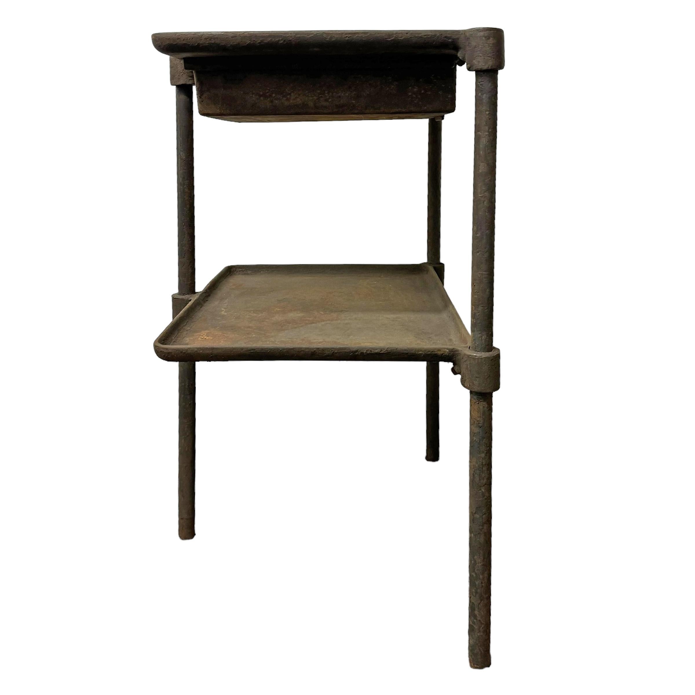 Early 20th Century American Industrial Table For Sale 1
