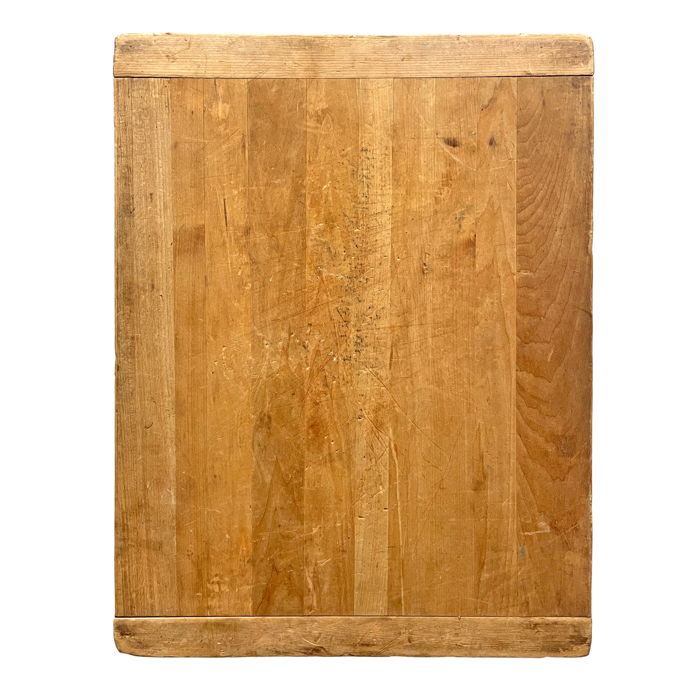 Early 20th Century American Maple Breadboard For Sale