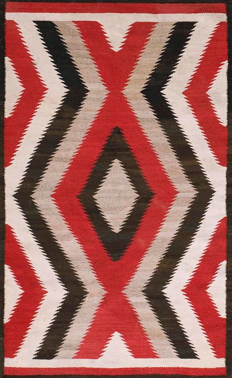 Early 20th Century American Navajo Carpet ( 3'2" x 5'2" - 97 x 157 )