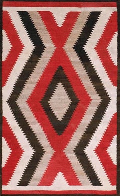 Early 20th Century American Navajo Carpet ( 3'2" x 5'2" - 97 x 157 )