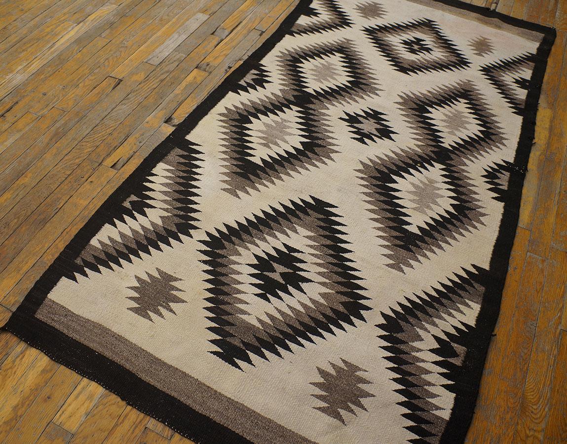 Hand-Woven Early 20th Century American Navajo Carpet ( 3'3'' x 6'4'' - 99 x 193 ) For Sale