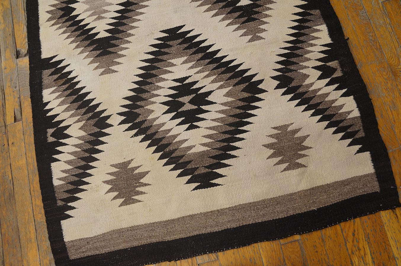 Wool Early 20th Century American Navajo Carpet ( 3'3'' x 6'4'' - 99 x 193 ) For Sale