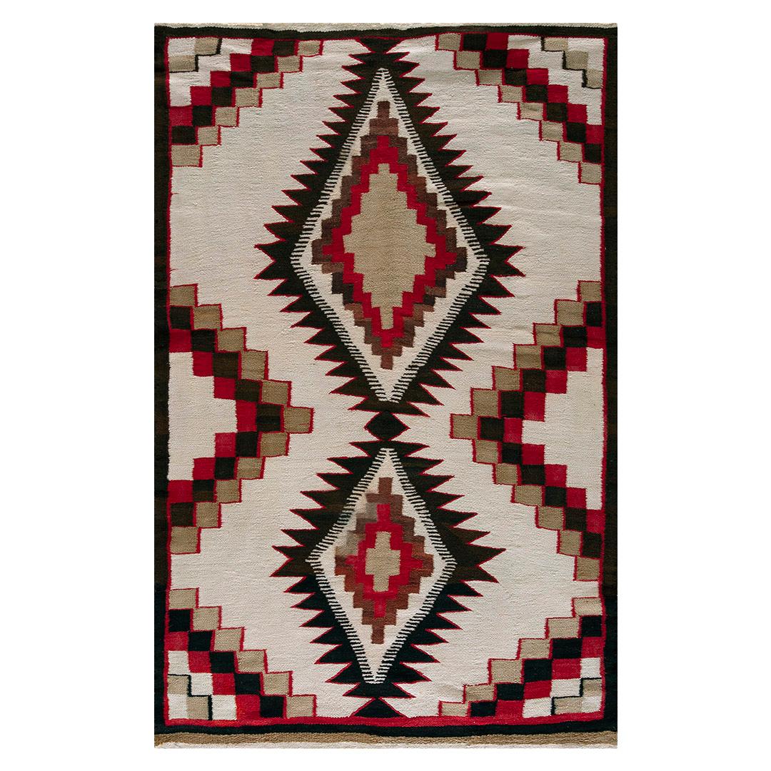 Tapis Navajo américain du début du 20ème siècle ( 3'4" x 5'2" - 102 x 157 )