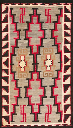 Early 20th Century American Navajo Carpet ( 4' 9" x 8' 2" - 145 x 250 cm )