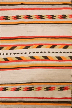 Amerikanischer Navajo-Teppich des frühen 20. Jahrhunderts ( 4'2" x 6'2" - 127 x 188)