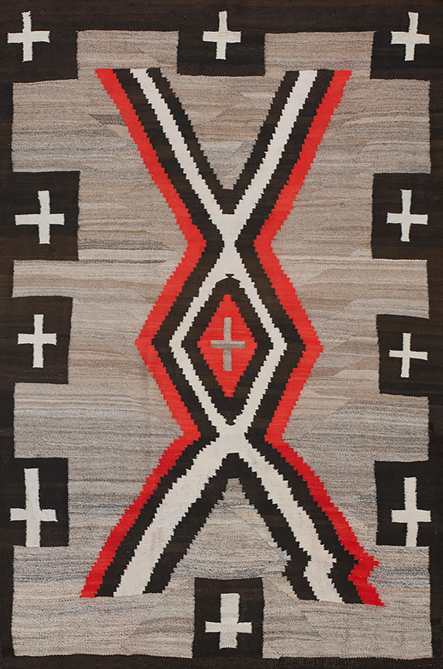 Early 20th Century American Navajo Carpet ( 4'9" x 7'3" - 145 x 221 )