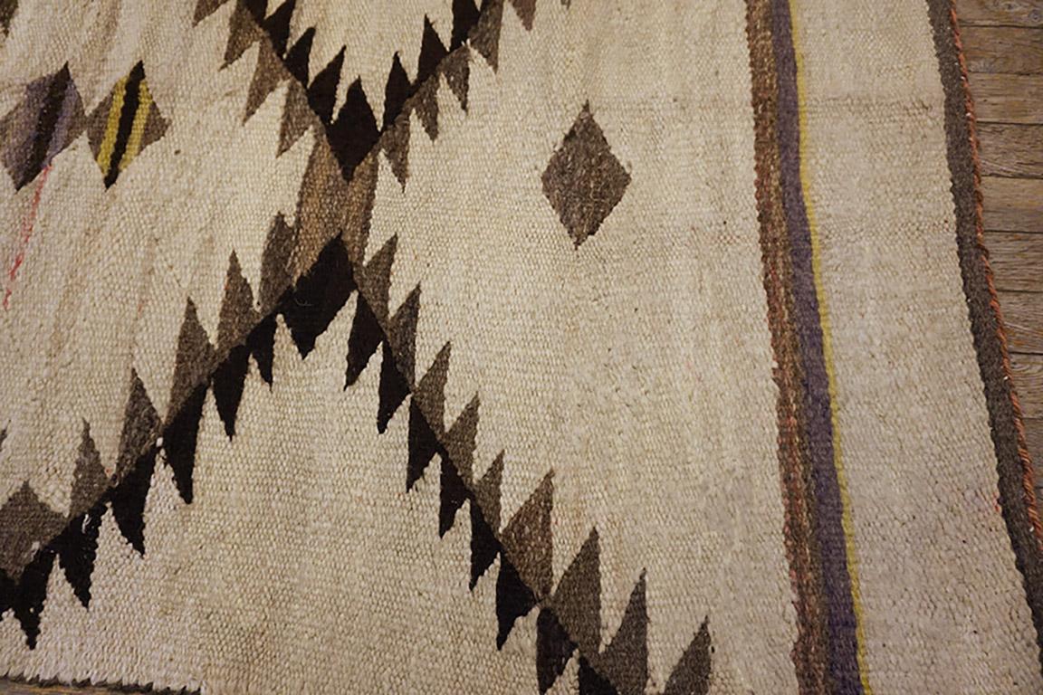 Hand-Woven Early 20th Century American Navajo Carpet  ( 5'8
