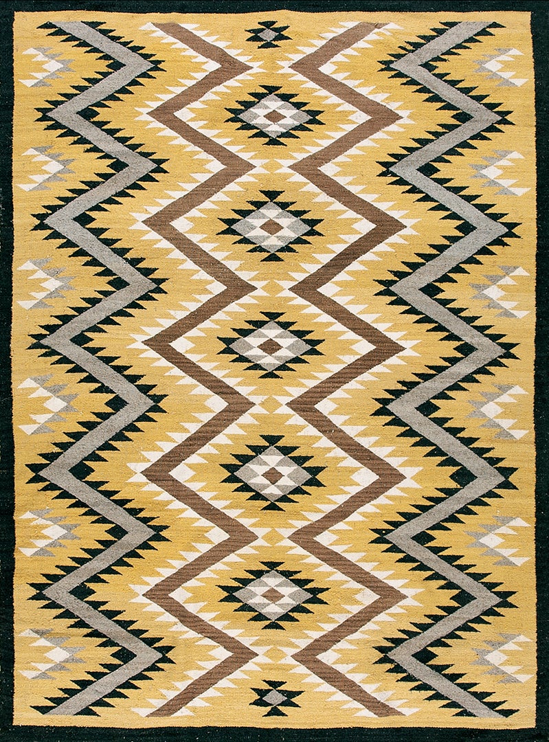 Early 20th Century American Navajo Carpet ( 5'8"x 7'10" - 173 x 239 ) For Sale