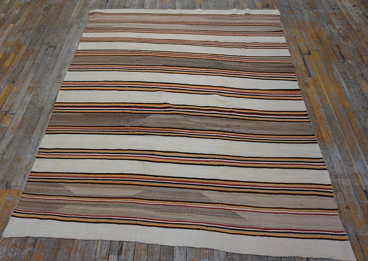 Hand-Woven Early 20th Century American Navajo Carpet ( 5 x 6'6