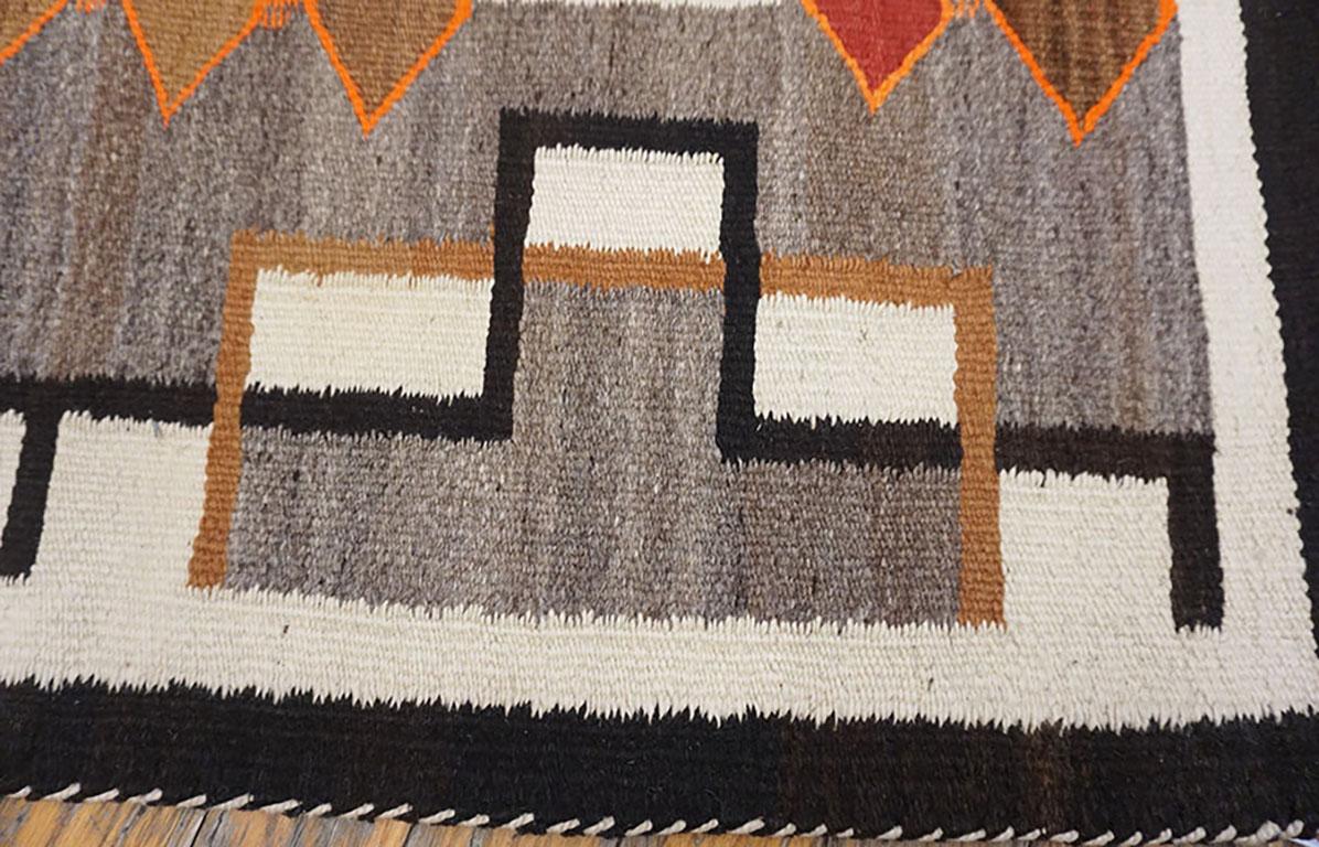 Amerikanischer Navajo-Teppich des frühen 20. Jahrhunderts (Wolle) im Angebot