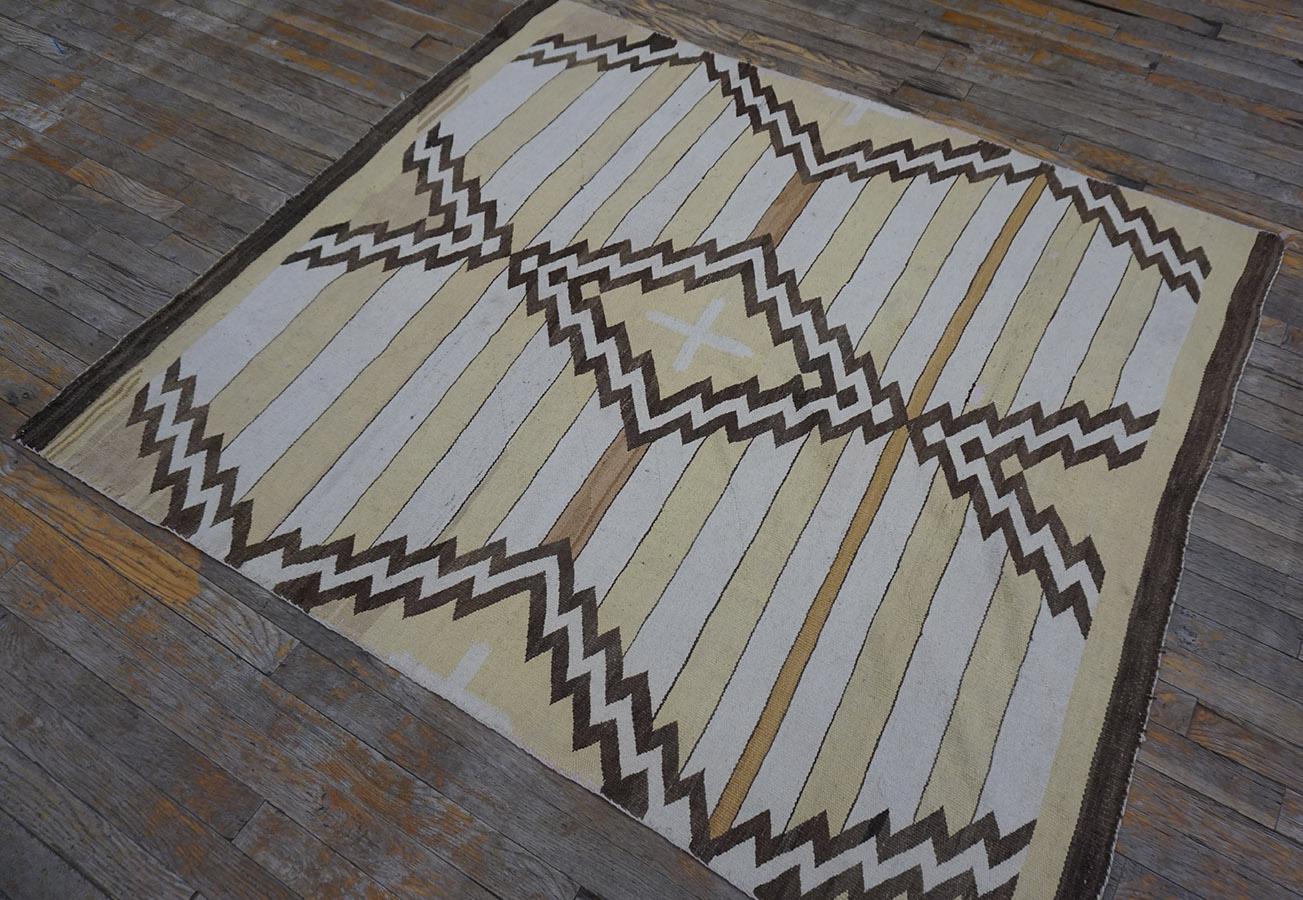 Tapis Navajo américain du début du 20e siècle en vente 2