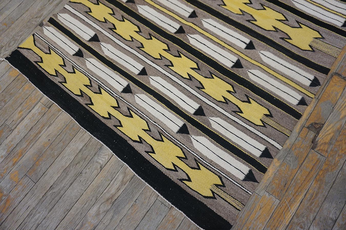 Amerikanischer Navajo-Teppich des frühen 20. Jahrhunderts mit Mais-Design im Angebot 9