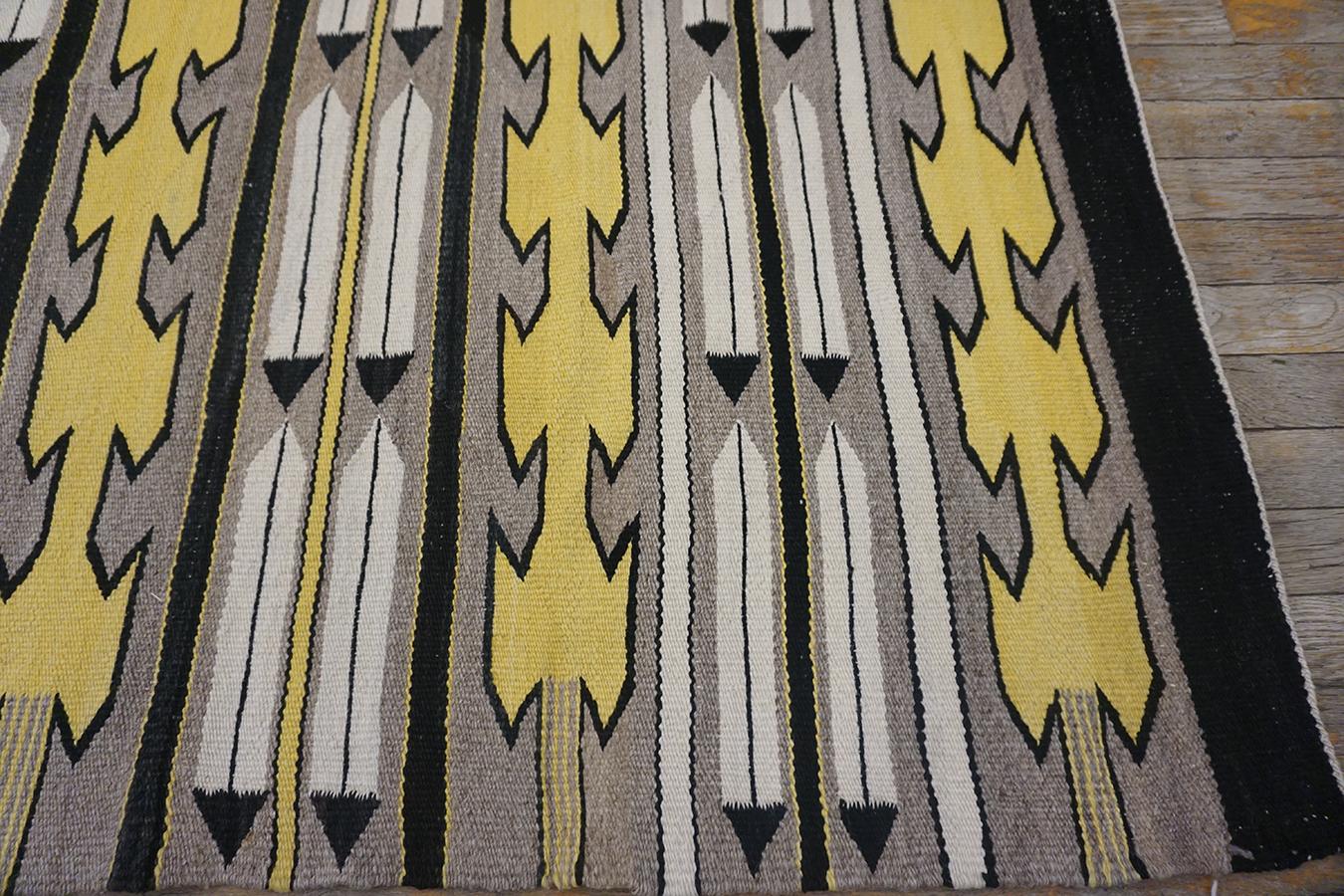 Early 20th Century American Navajo Carpet with Corn Design For Sale 4
