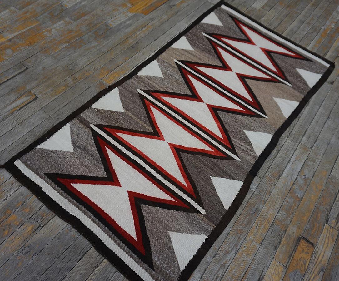 Tissé à la main Tapis en cristal Navajo américain du début du 20e siècle en vente