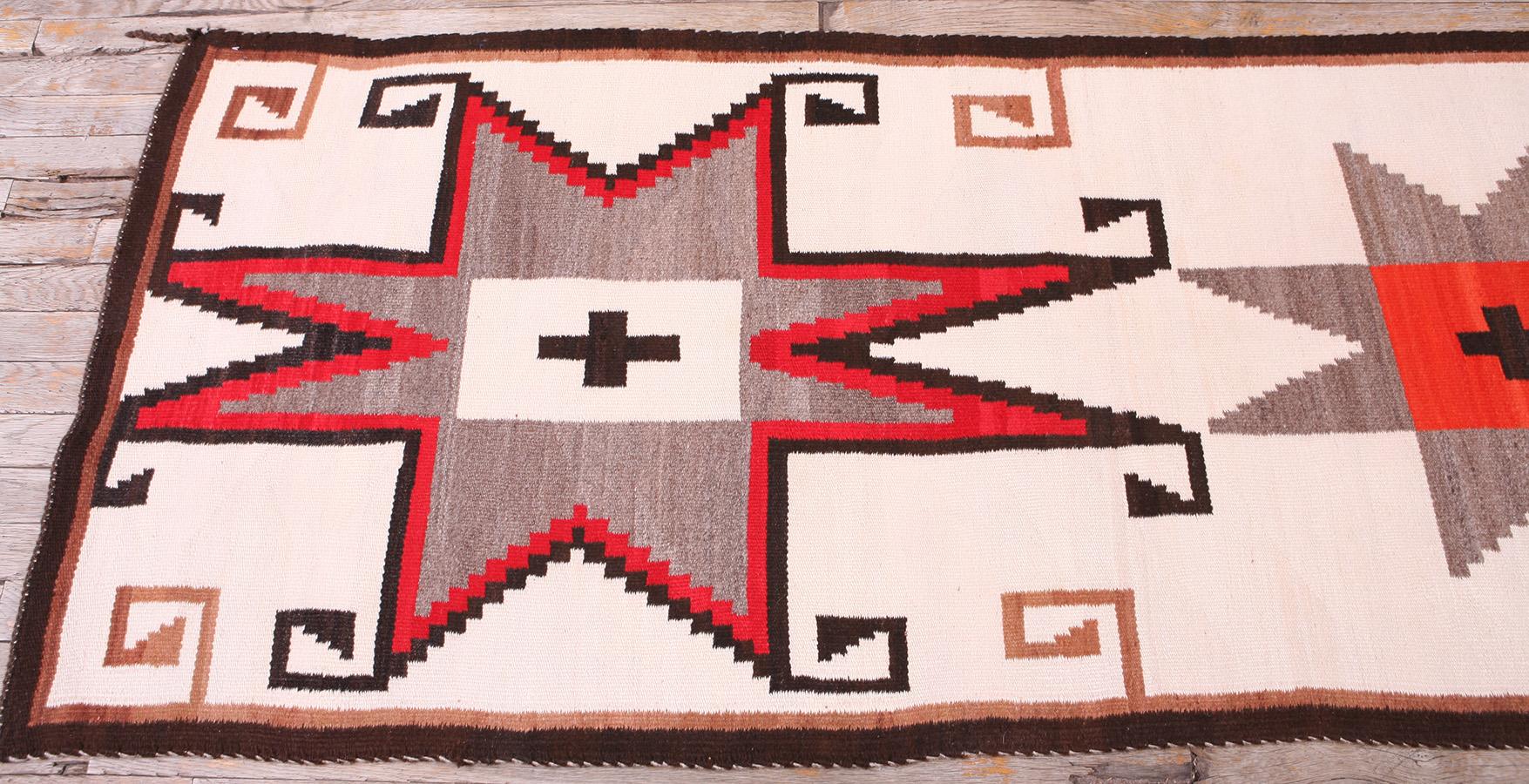 Early 20th Century American Navajo Crystal Rug For Sale 1