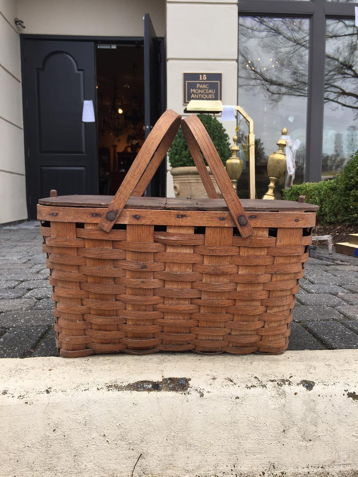 Early 20th century American picnic basket
Overall: 20.25