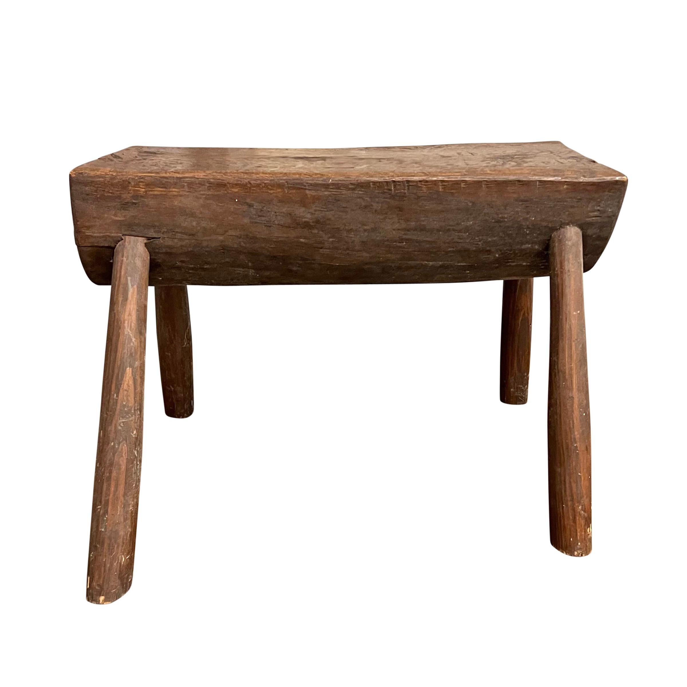 Hand-Carved Early 20th Century American Primitive Milking Stool For Sale