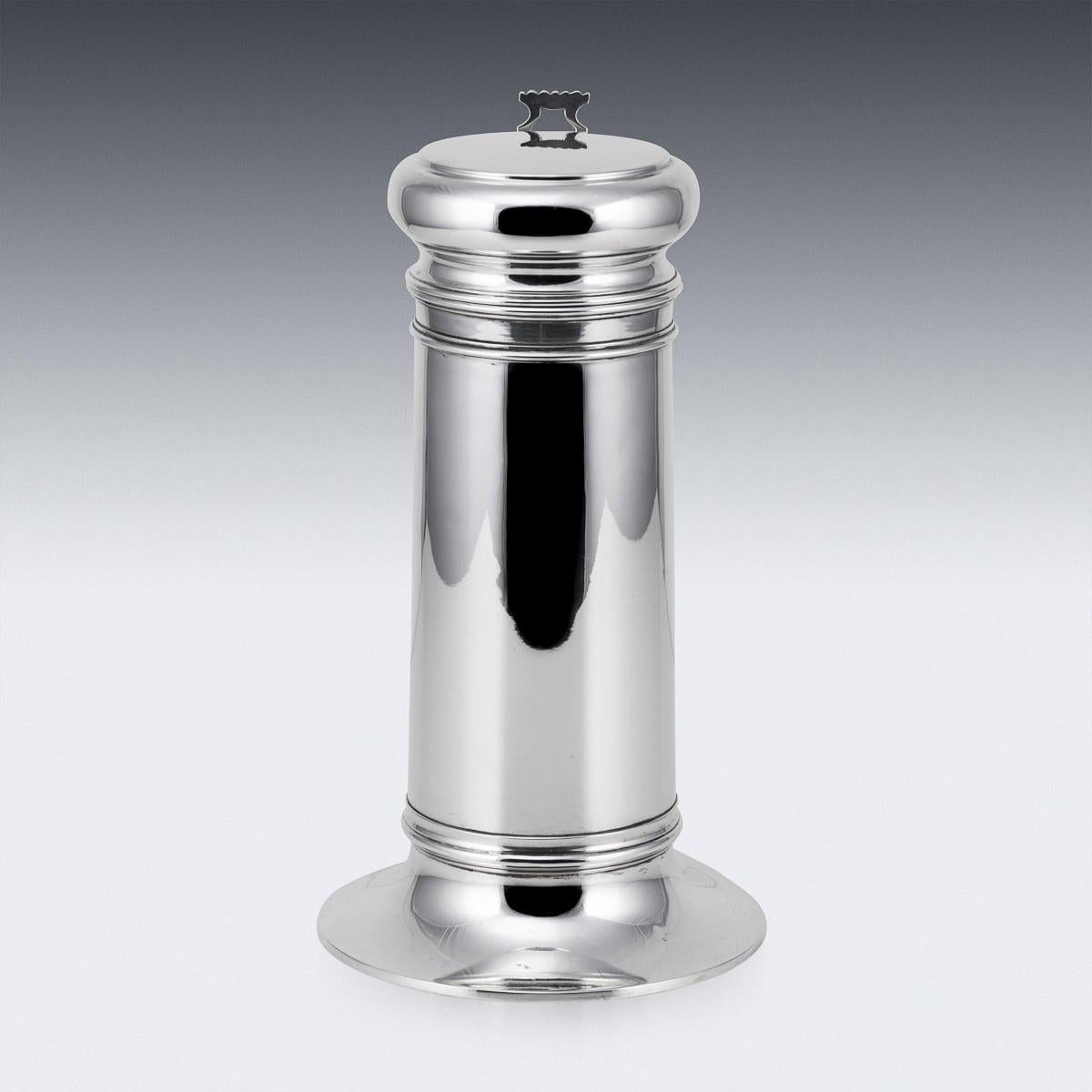 Early 20th Century American Solid Silver Tankard Cocktail Shaker, New York c1900 For Sale 2