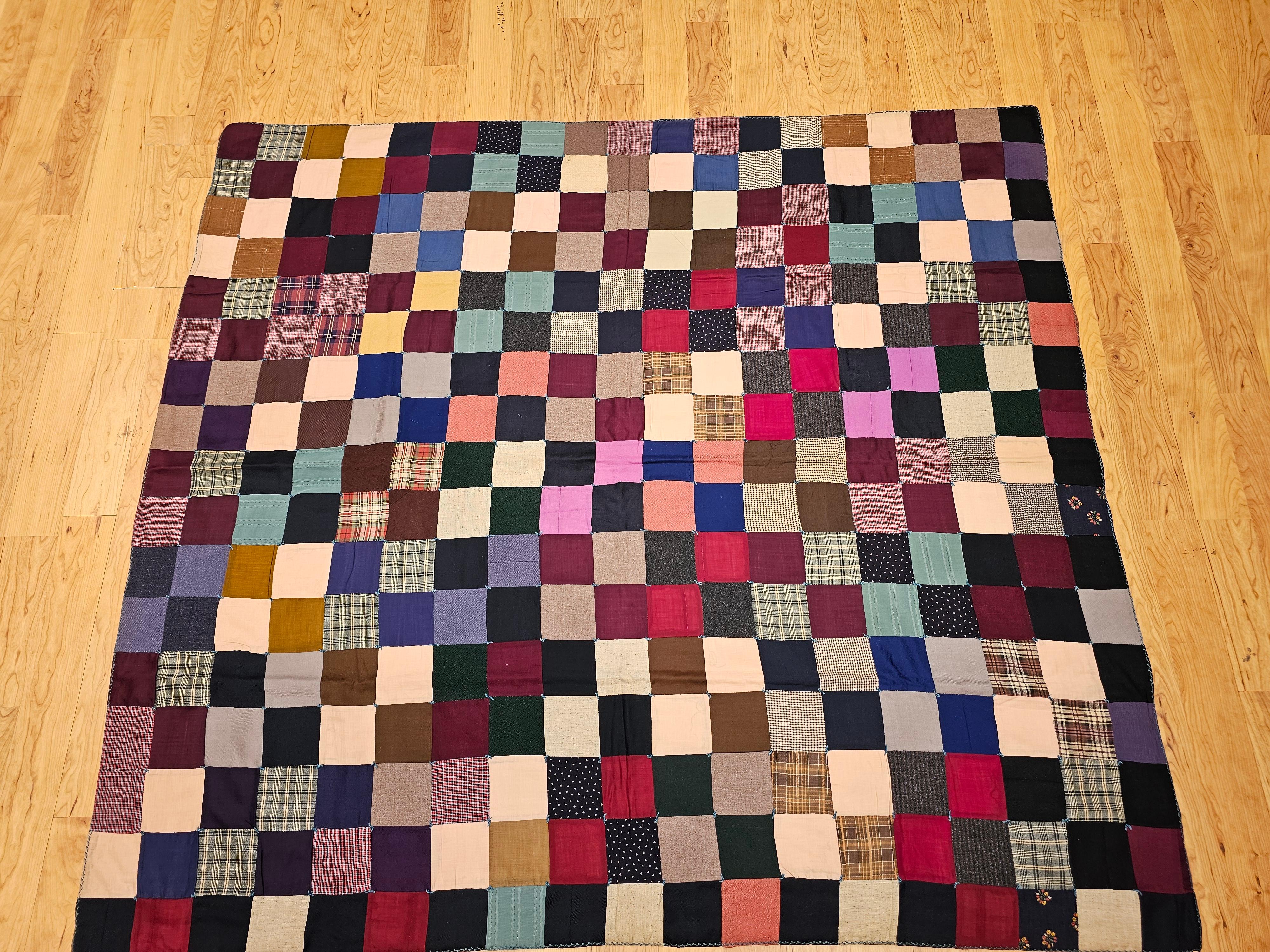 Amerikanische quadratische Patchwork-Steppdecke des frühen 20. Jahrhunderts 3