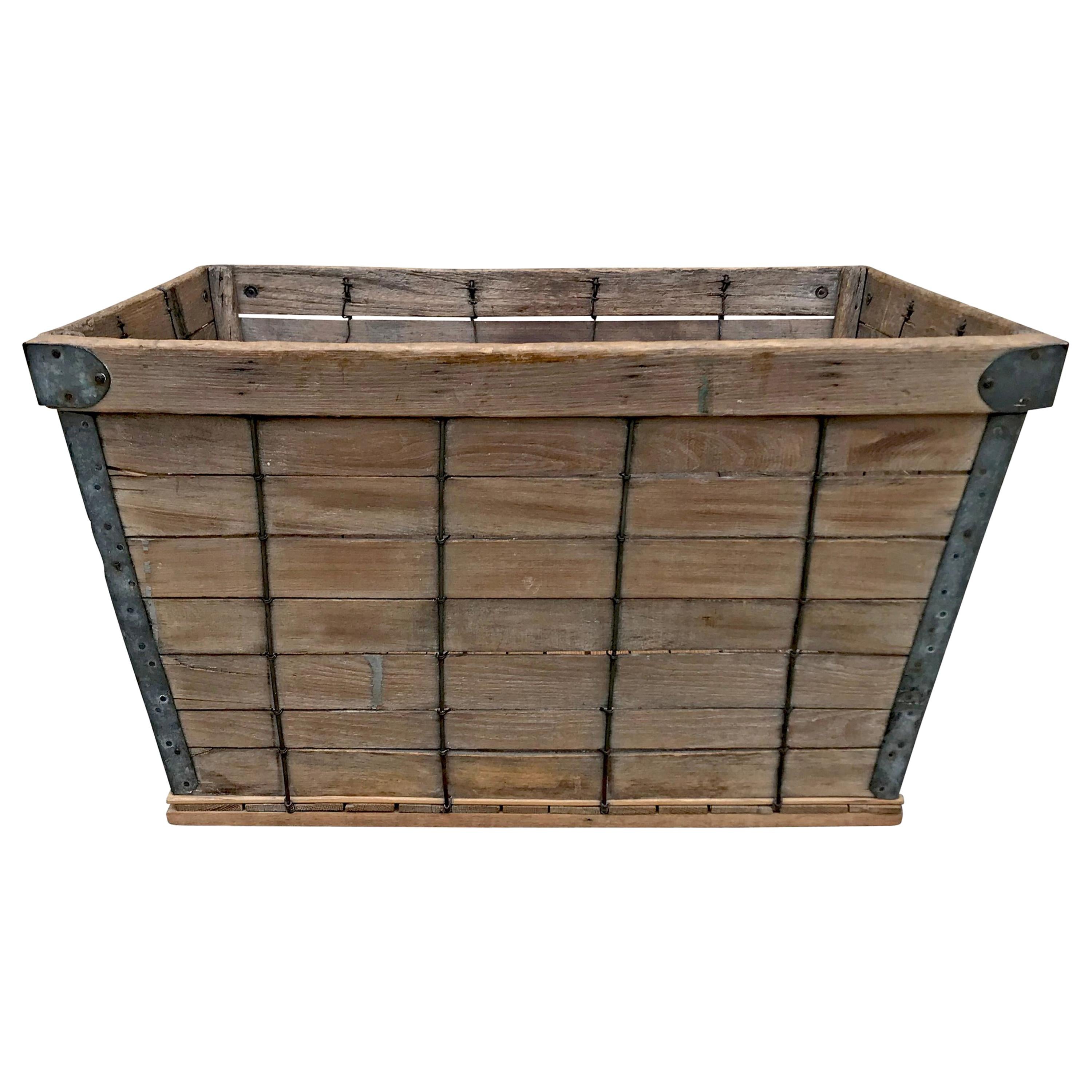 Early 20th Century American Tobacco Leaf Basket at 1stDibs