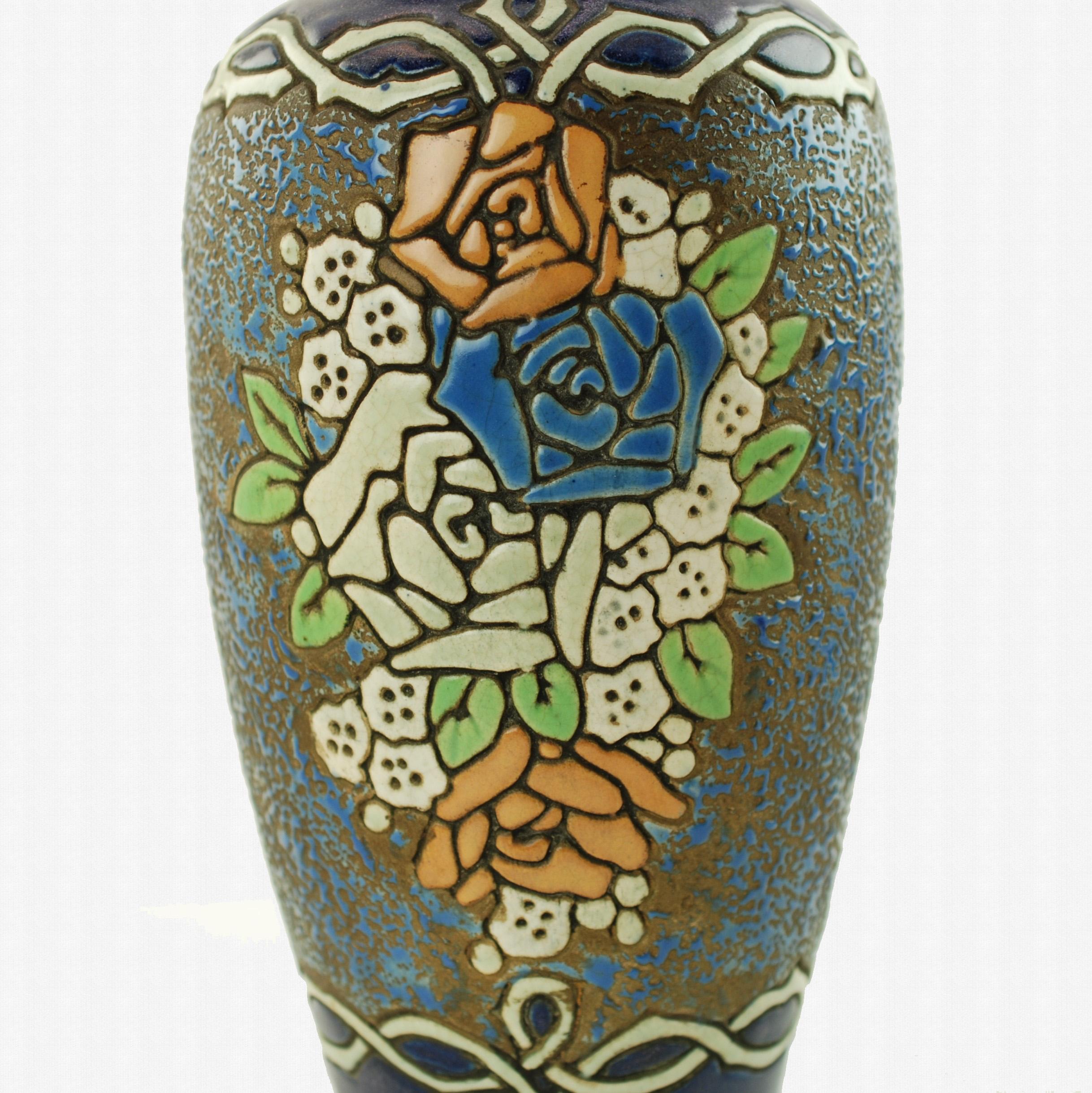 Vernissé Vase en poterie émaillée à l'amphore du début du XXe siècle en vente