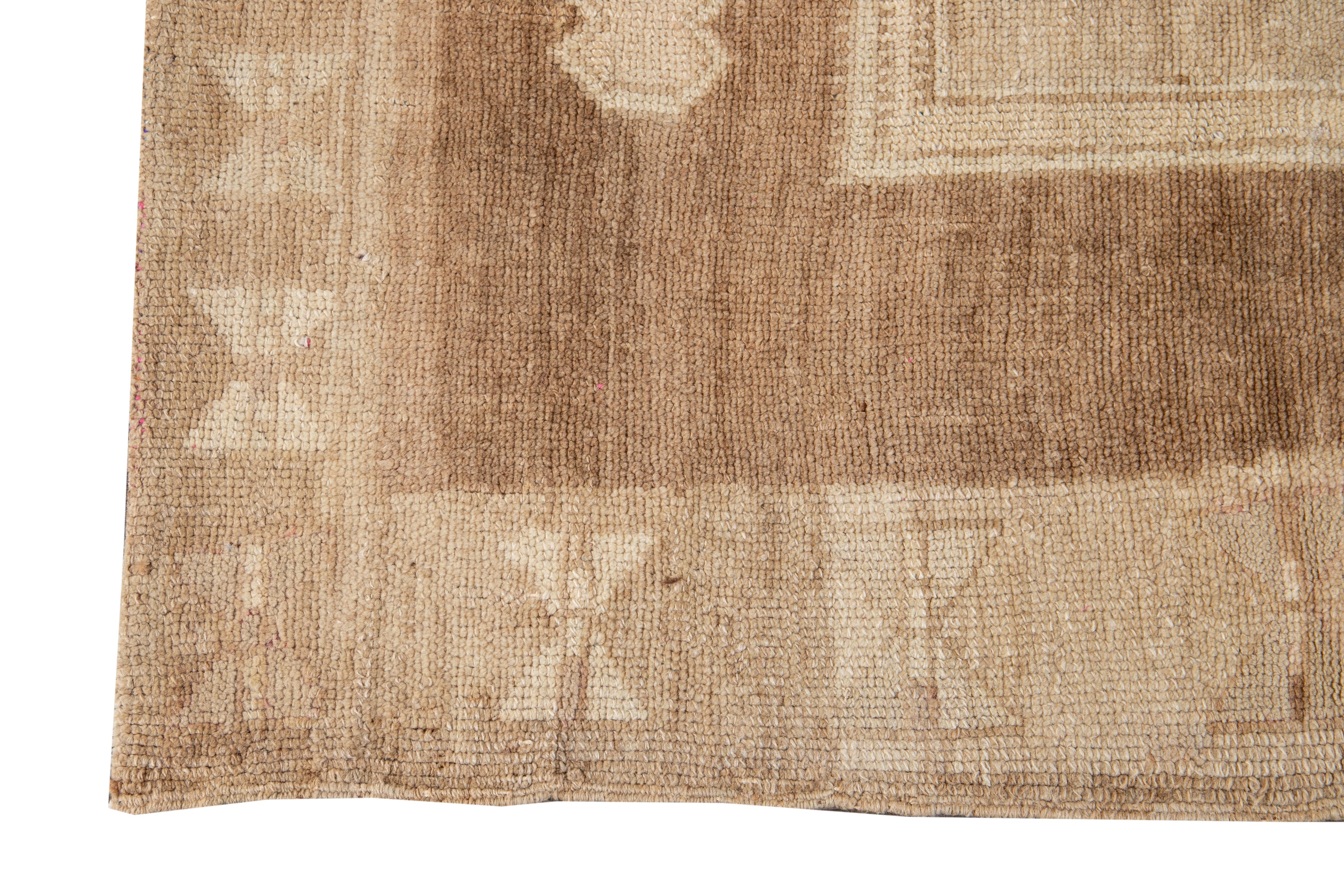 Oushak Early 20th Century Anatolian Kars Wool Rug For Sale