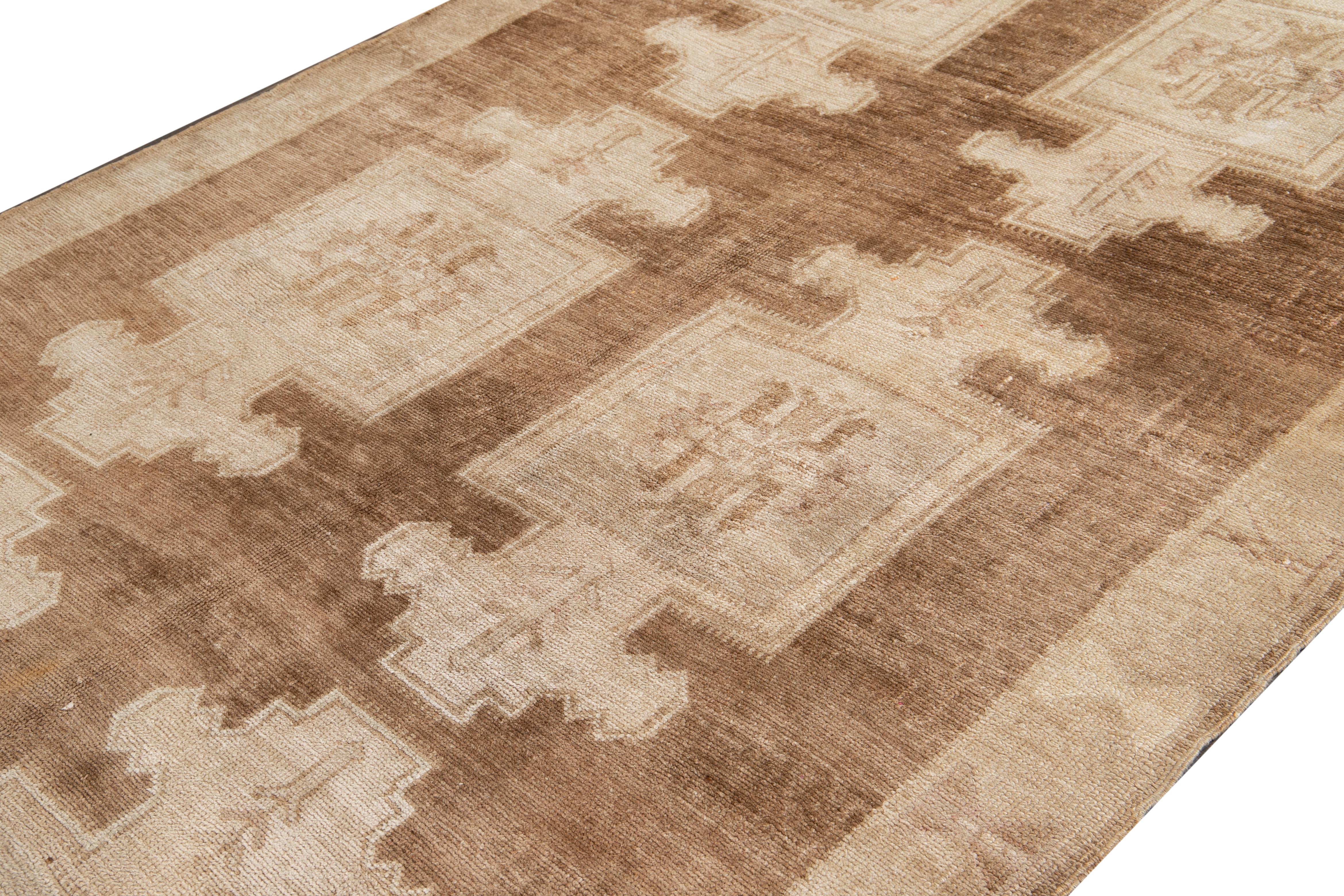 Hand-Knotted Early 20th Century Anatolian Kars Wool Rug For Sale