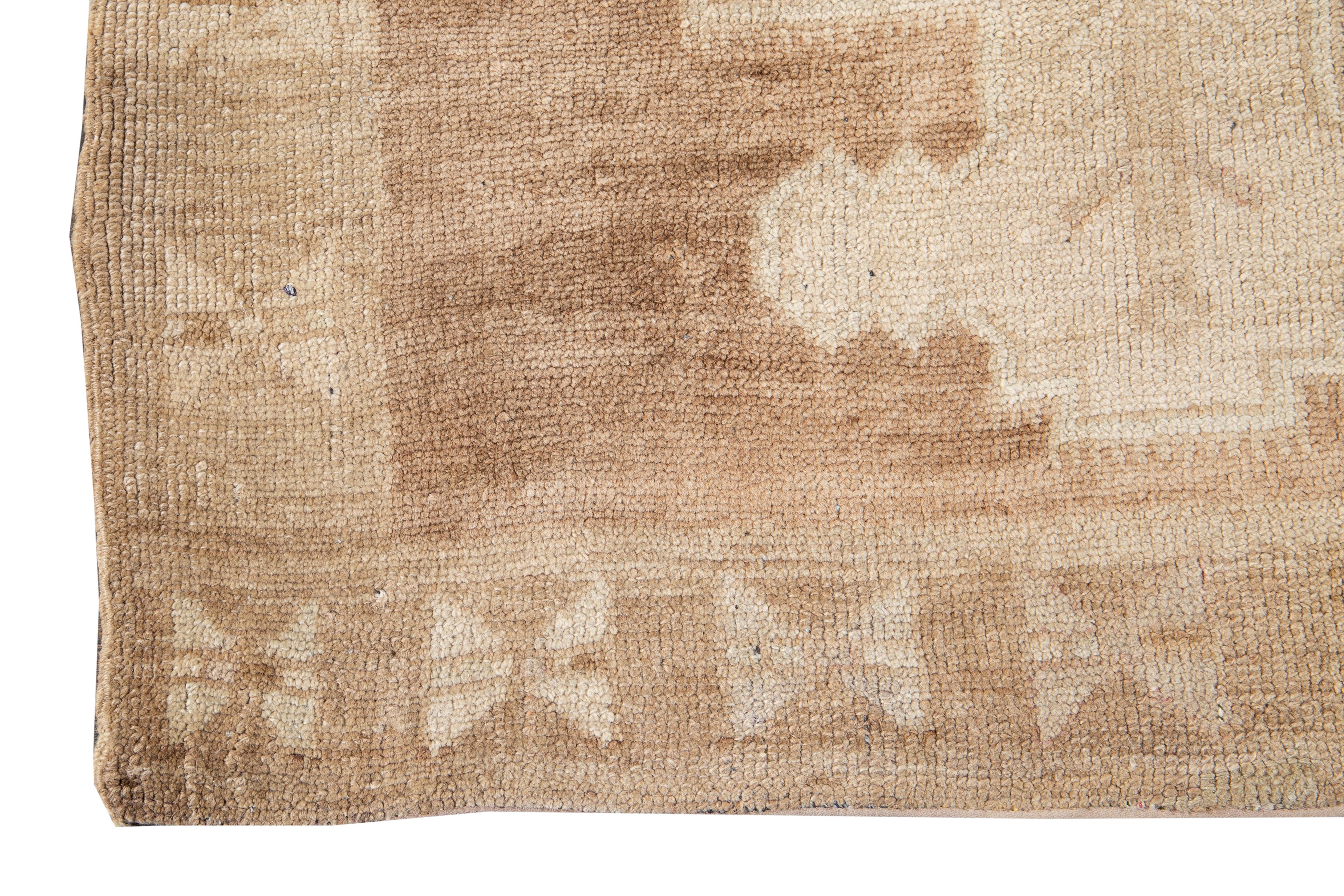 Early 20th Century Anatolian Kars Wool Rug For Sale 1