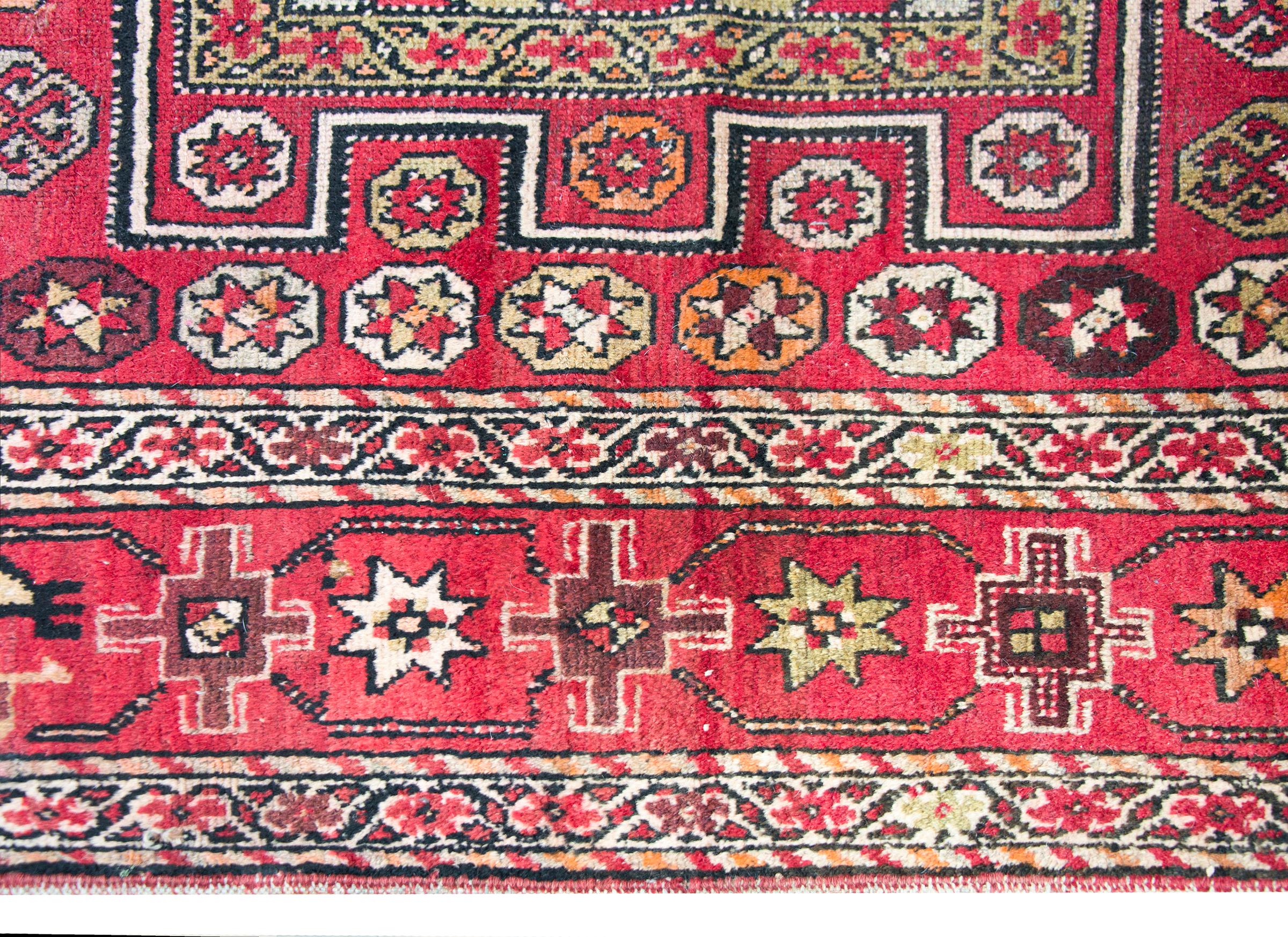 Anatolischer türkischer Teppich des frühen 20. Jahrhunderts (Türkisch) im Angebot