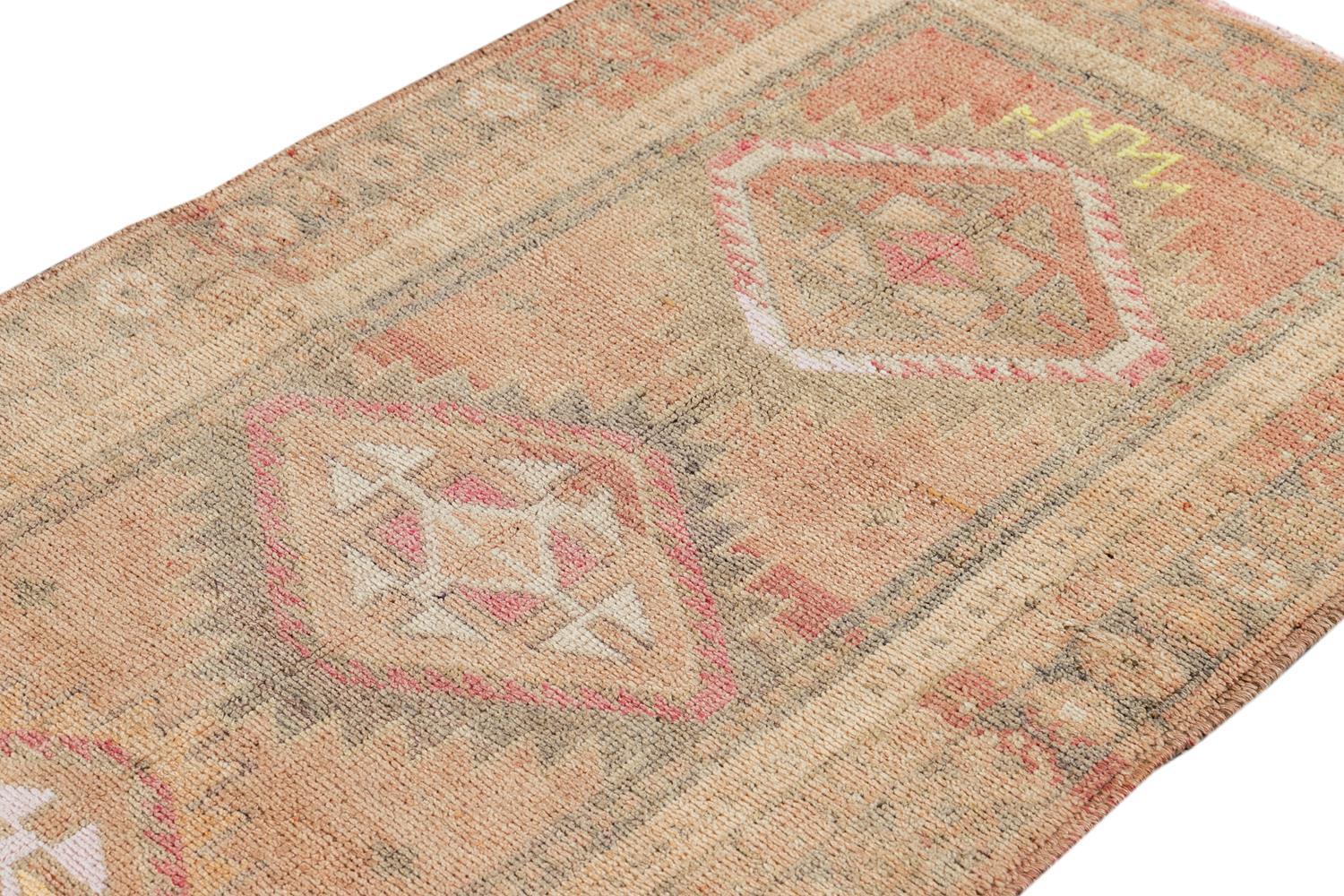 Early 20th Century Anatolian Village Runner Rug For Sale 1