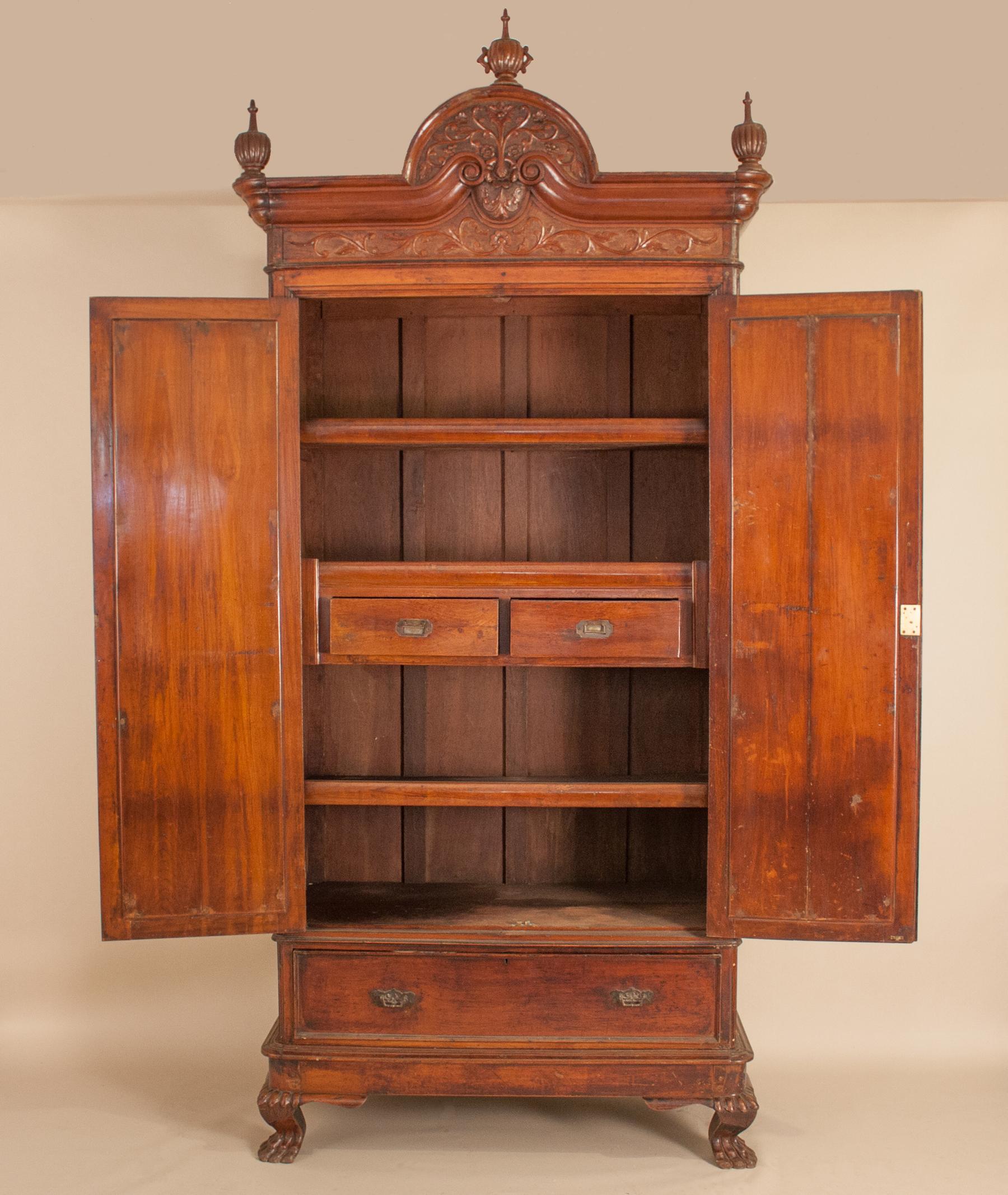 Early 20th Century Anglo-Indian Mahogany Armoire Storage Cabinet 7