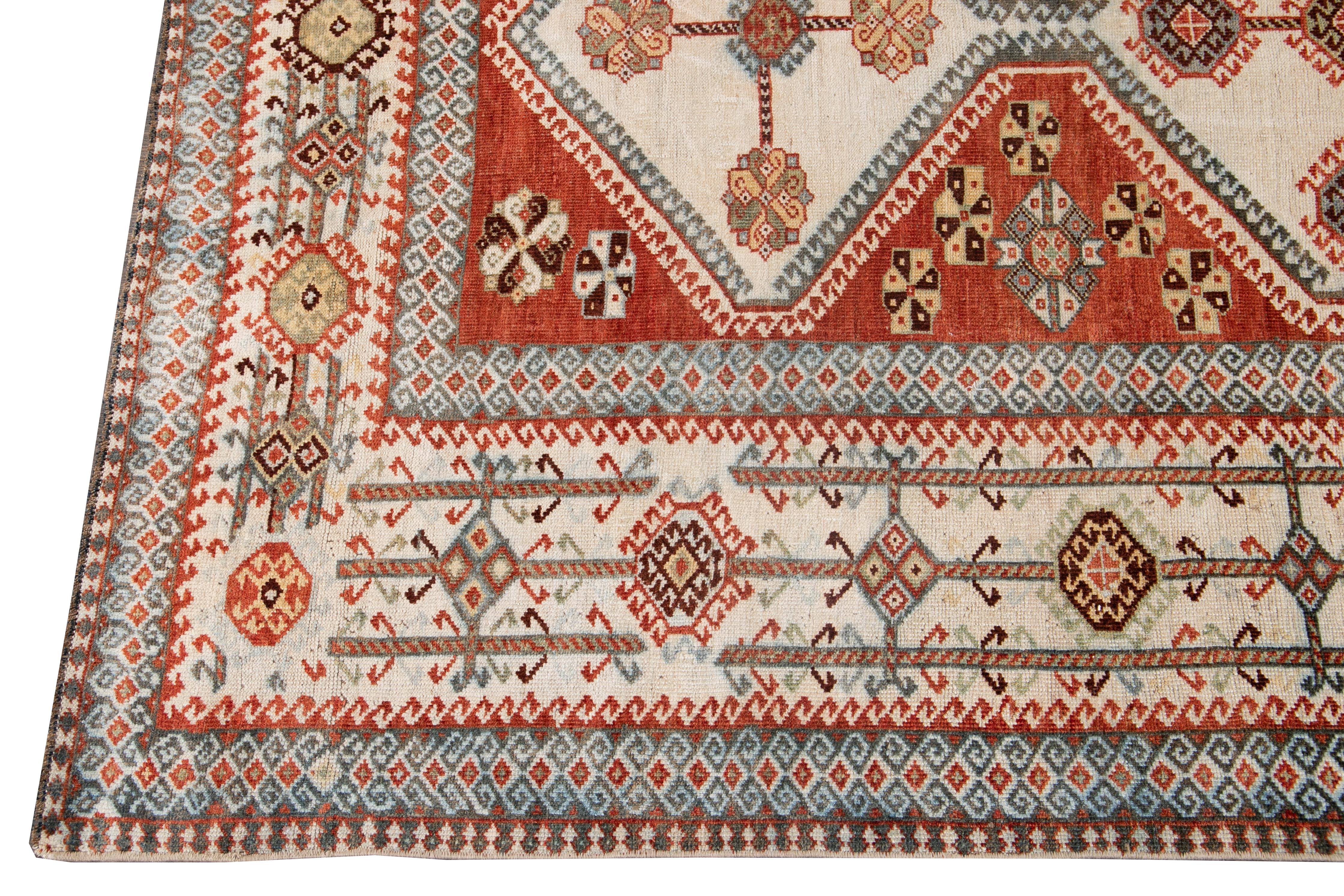 Annodato a mano Tappeto antico in lana Afshar dei primi del Novecento in vendita