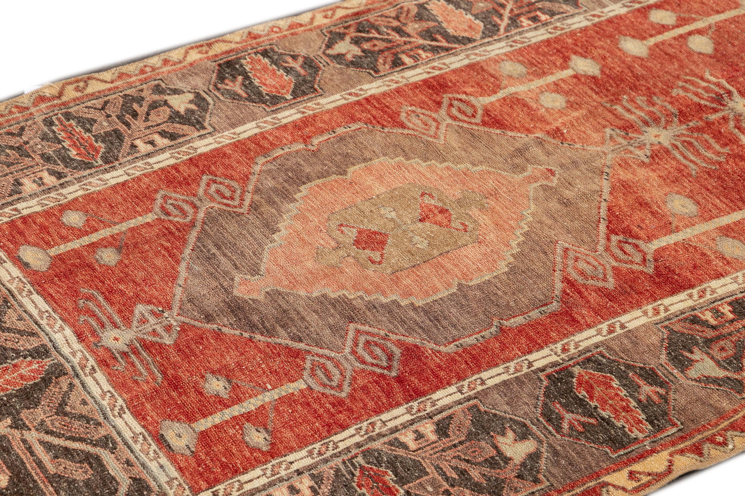 Early 20th Century Antique Anatolian Wool Runner Rug For Sale 2