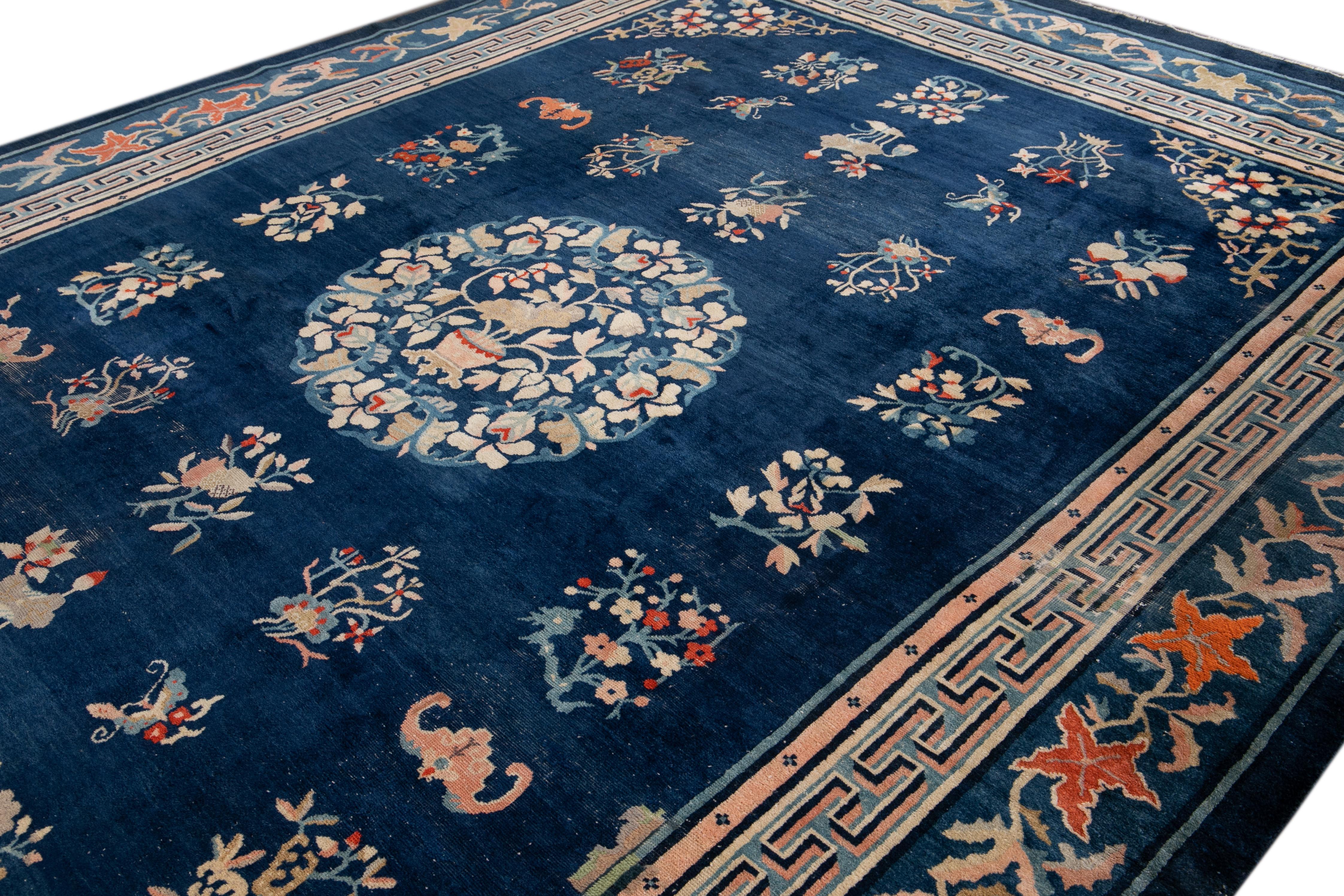 Early 20th Century Antique Art Deco Chinese Peking Wool Rug For Sale 3